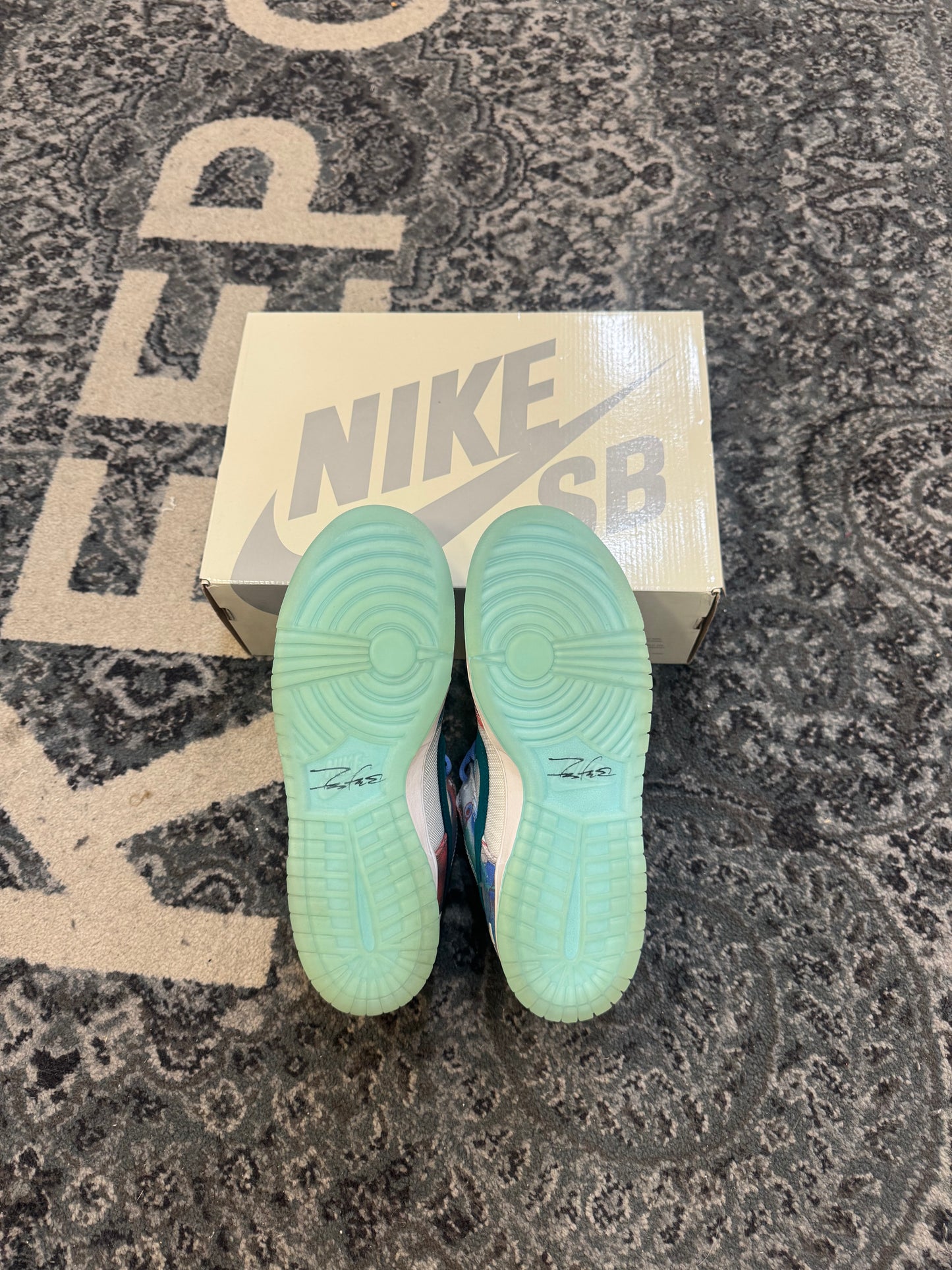 Pre-owned Futura Laboratories Bleached Aqua SB Dunk