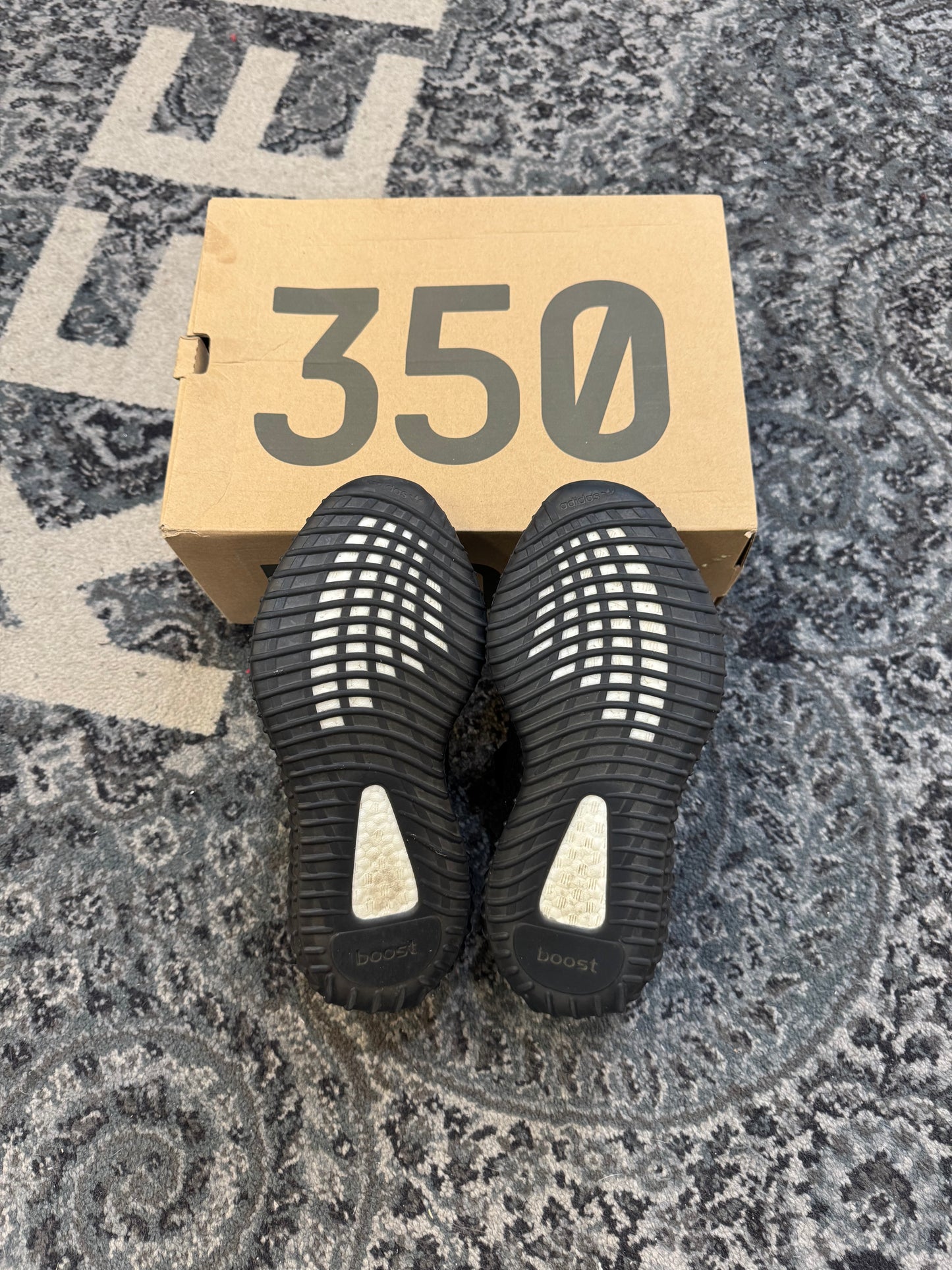 Pre-owned 350 Core Red