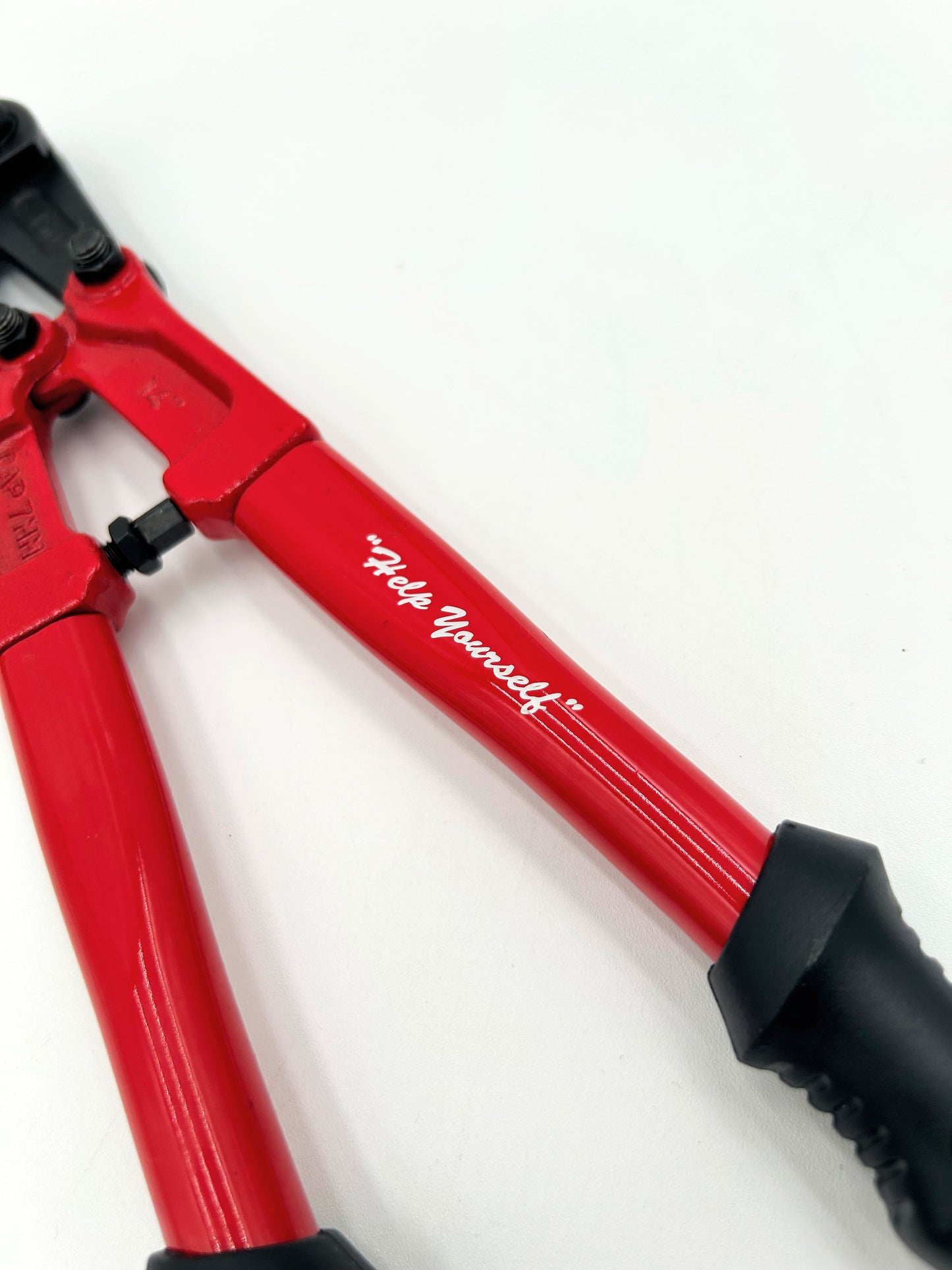 Supreme Bolt Cutter