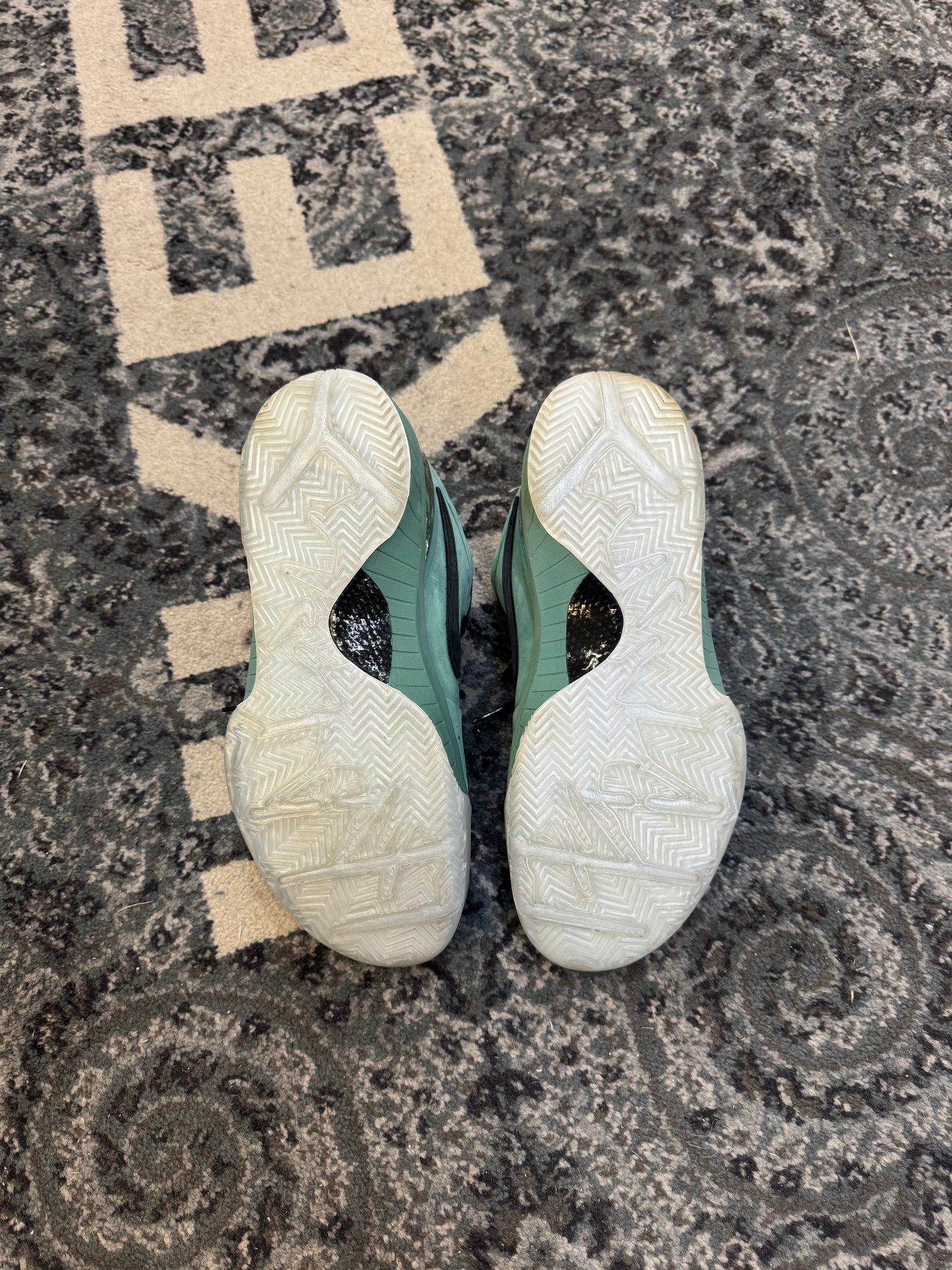 Pre-owned Girl Dad Kobe 4