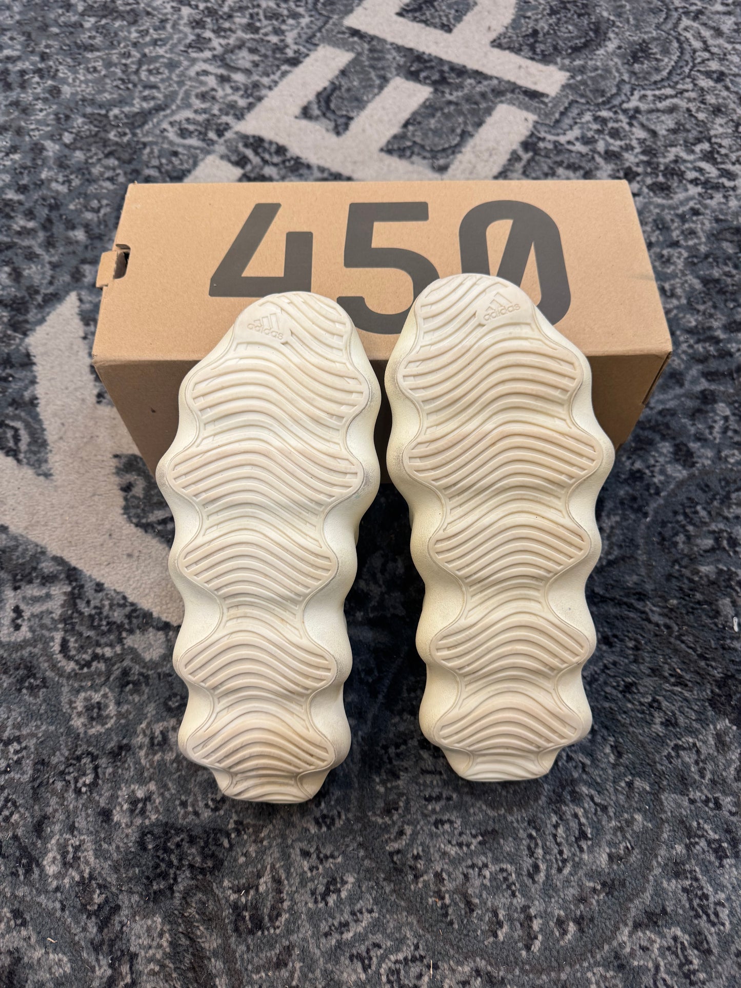 Pre-owned Yeezy 450 cloud white