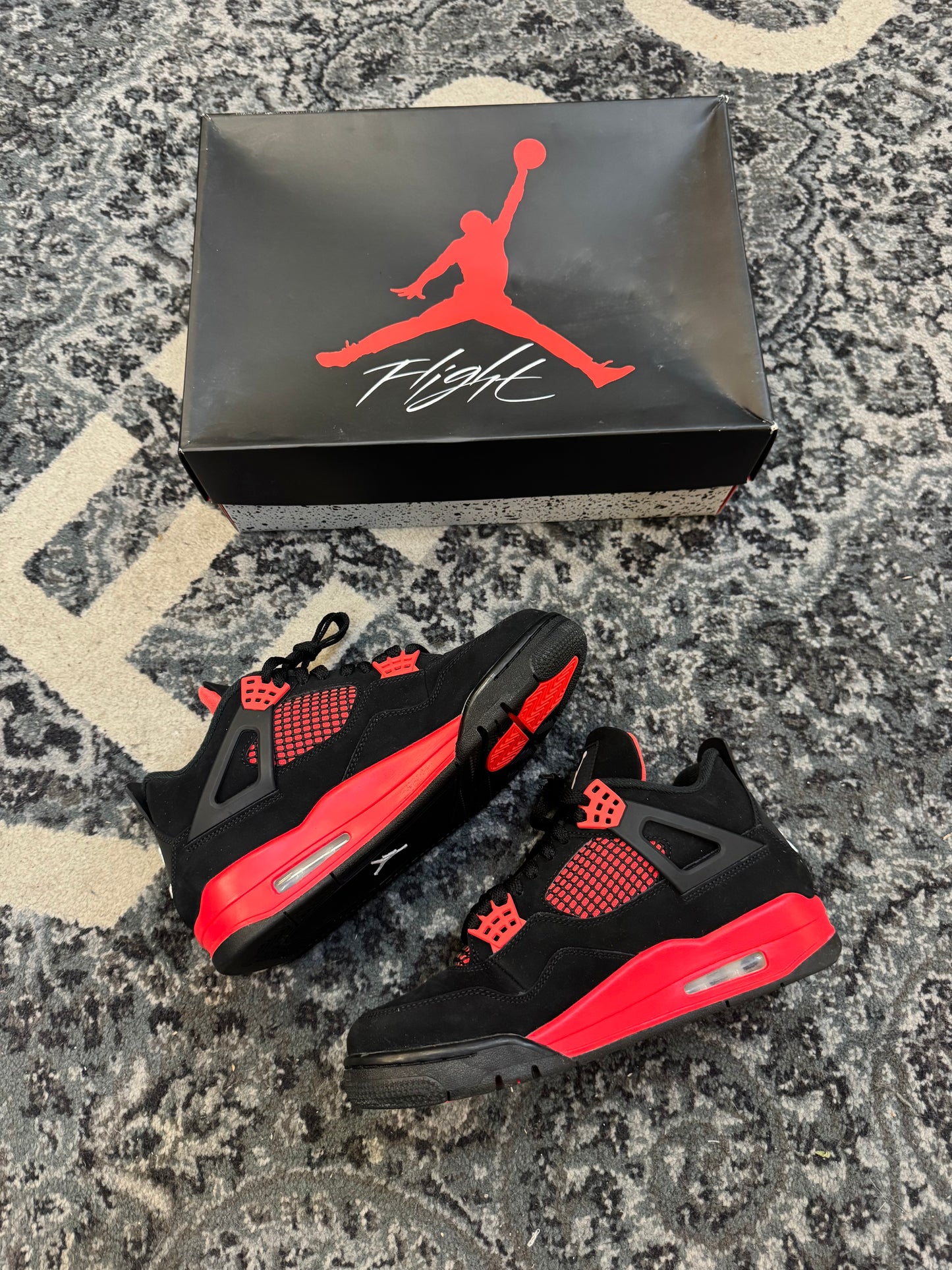 Pre-owned Retro 4 Red Thunder