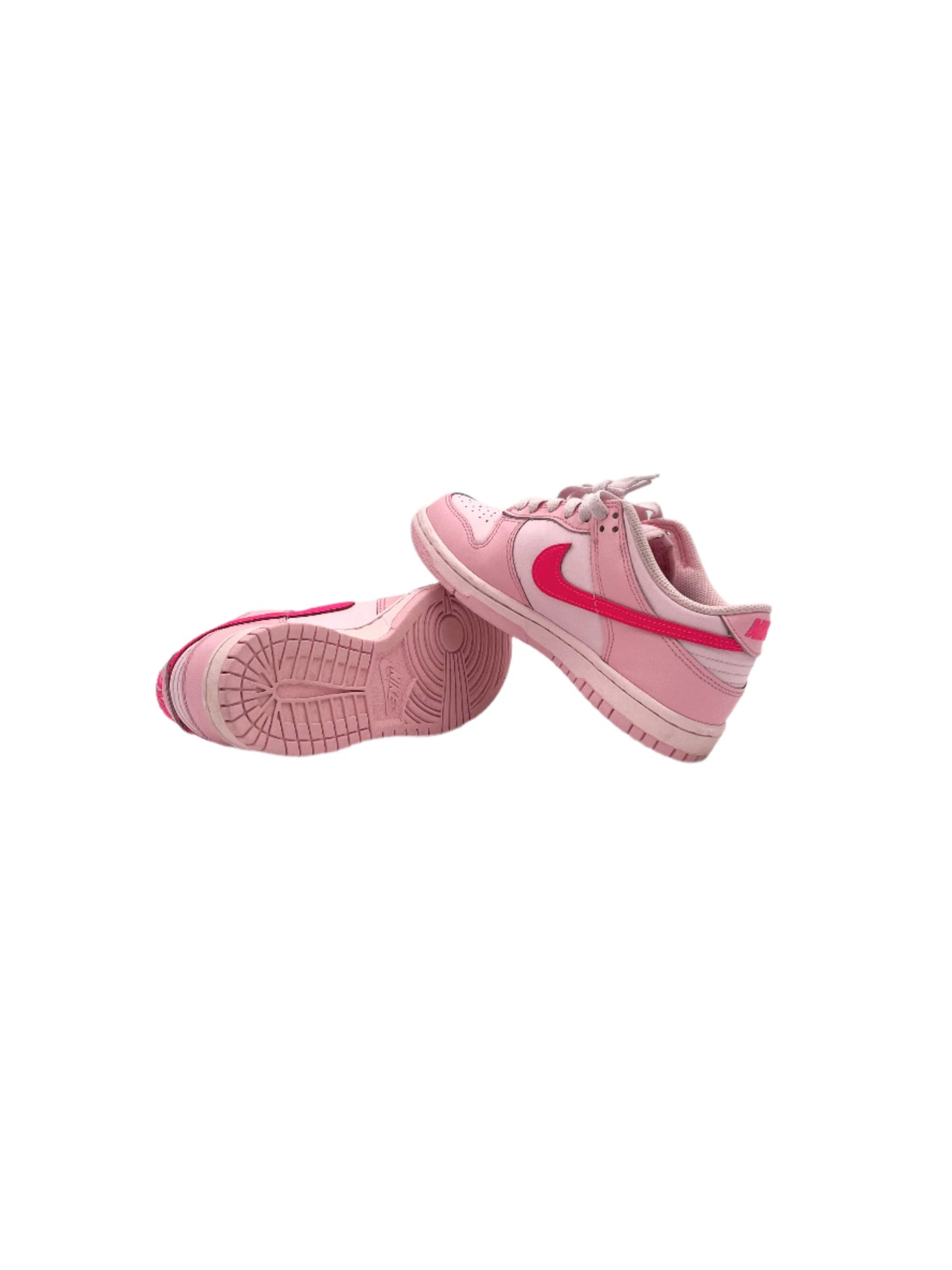 Pre-owned Nike Dunk Low Triple Pink (GS)