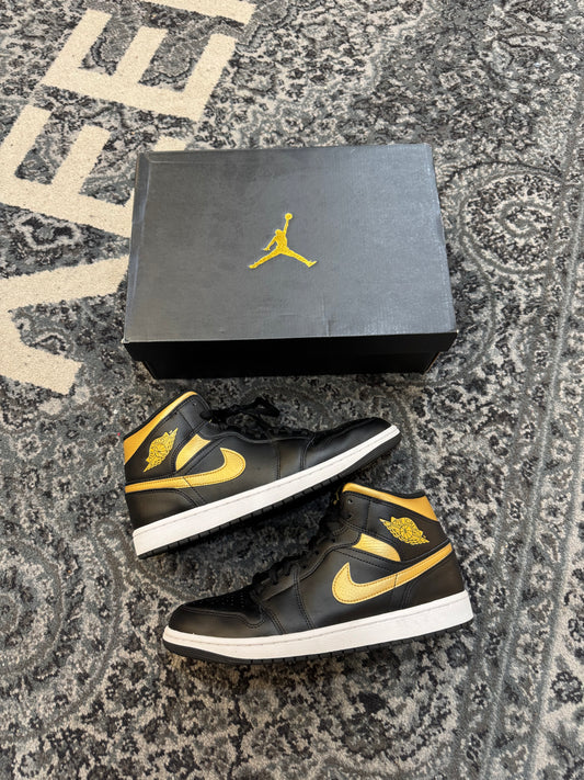 Pre-owned Black Metallic Gold Mid