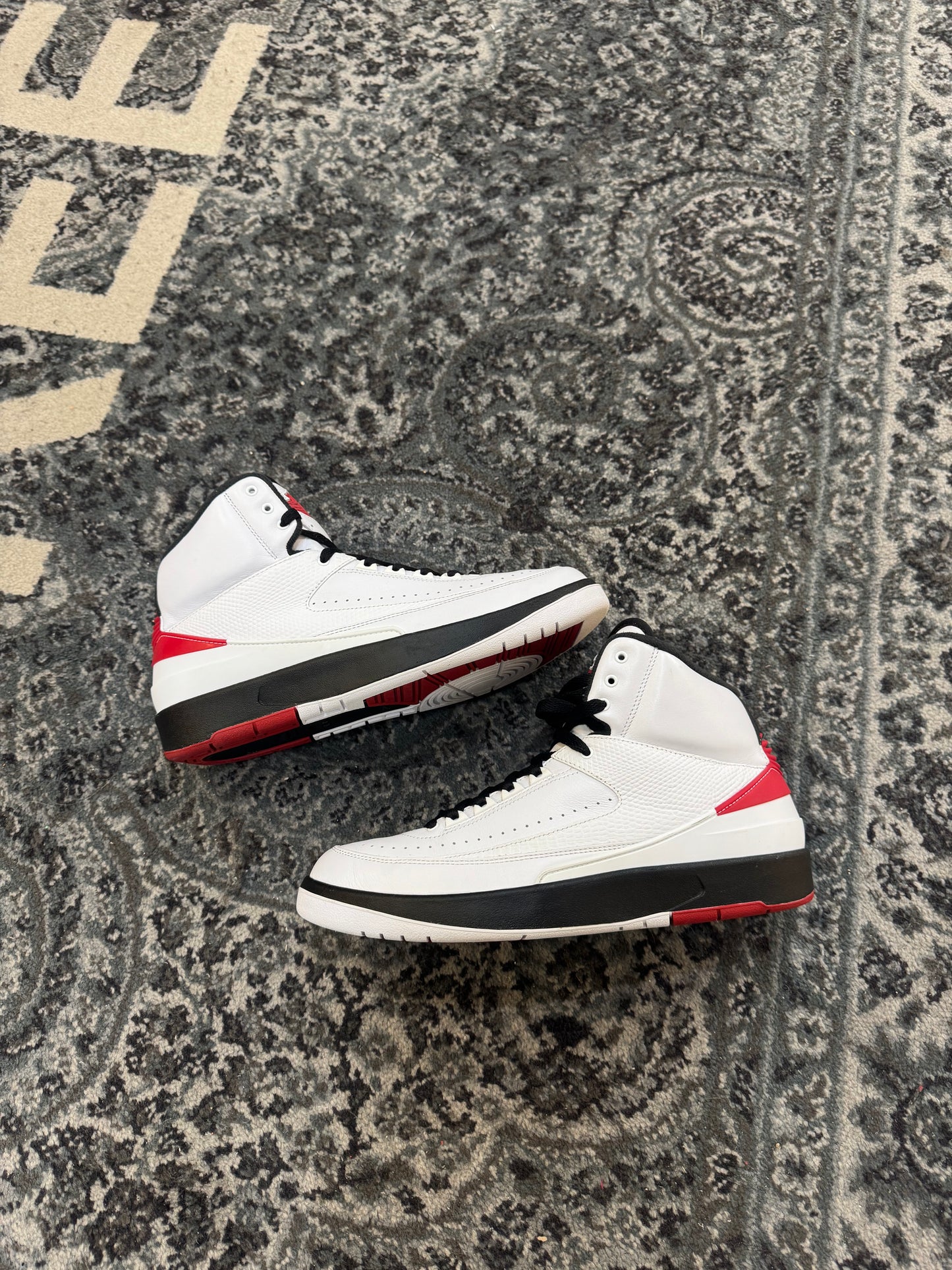 Pre-owned Chicago 2