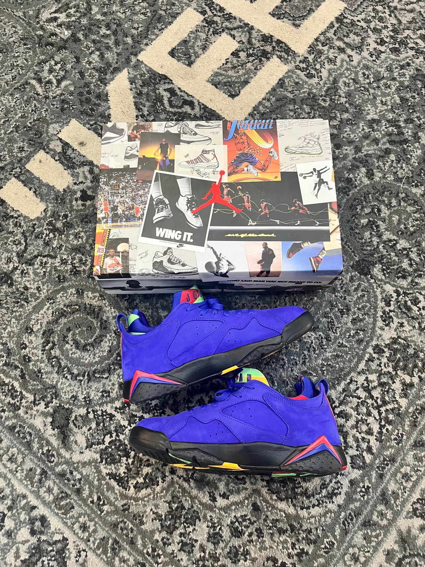 Pre-owned Bright Concord 7 Low