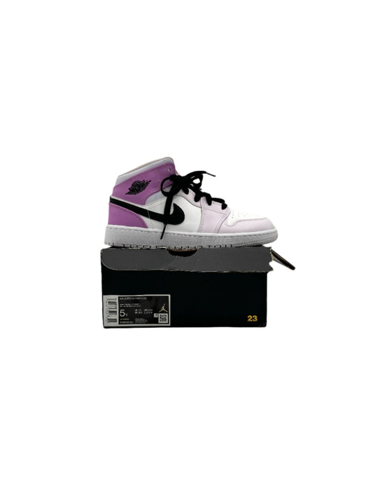 Pre-owned Jordan 1 Mid Barely Grape (GS)