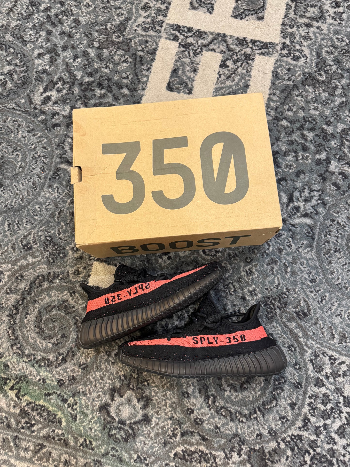Pre-owned 350 Core Red
