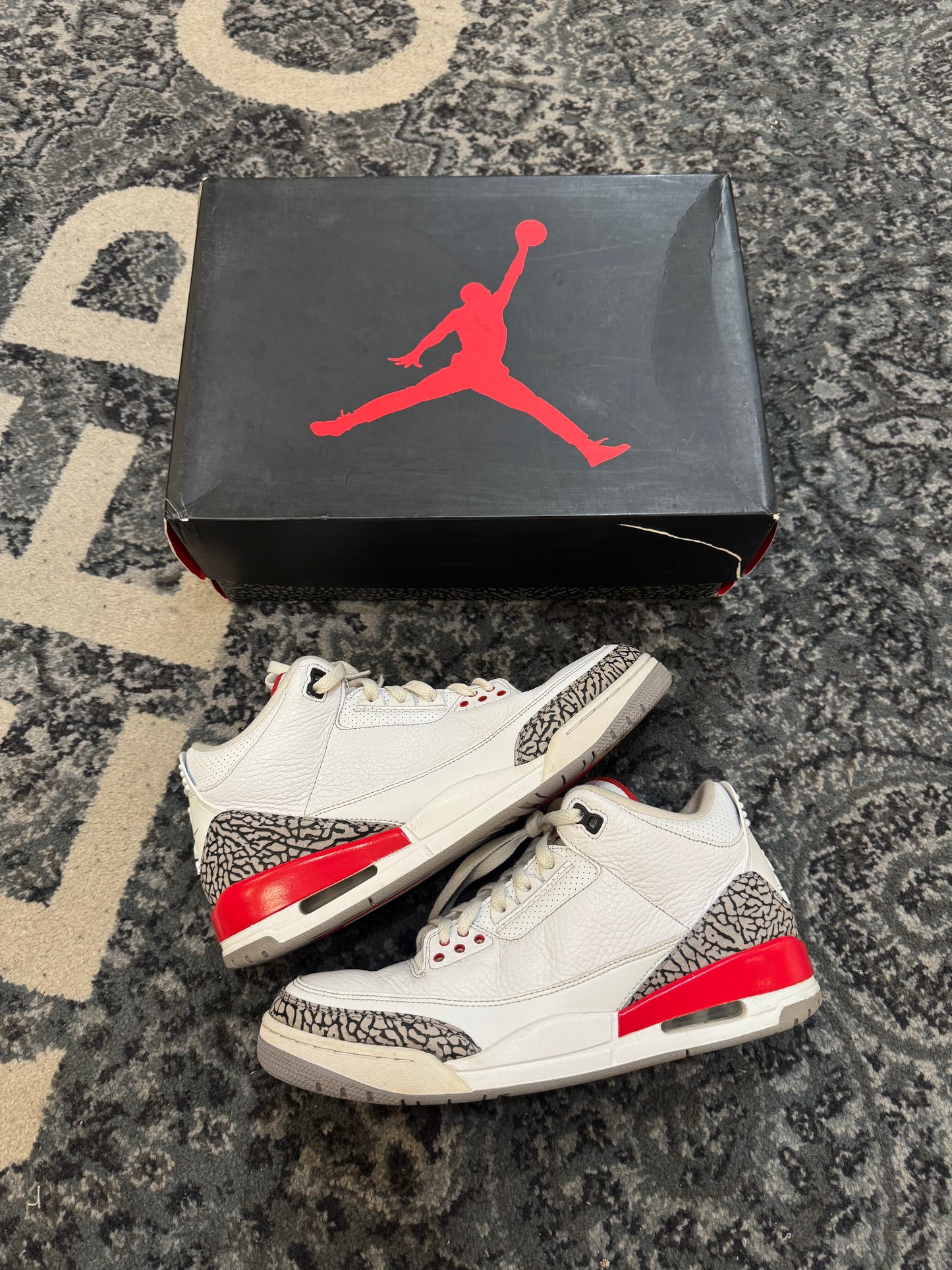 Pre-owned Hall Of Fame 3
