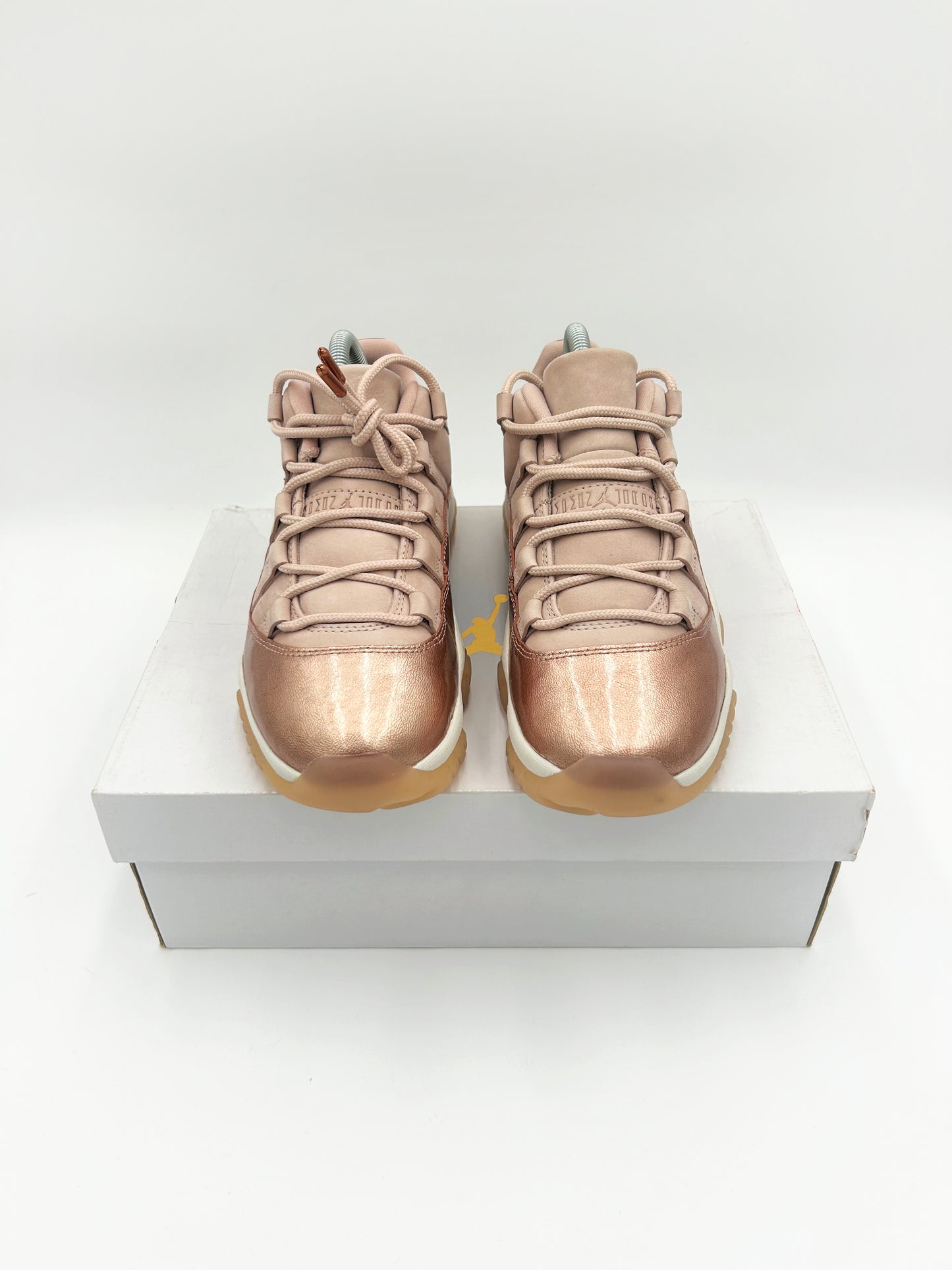 VNDS Retro 11 low Rose Gold