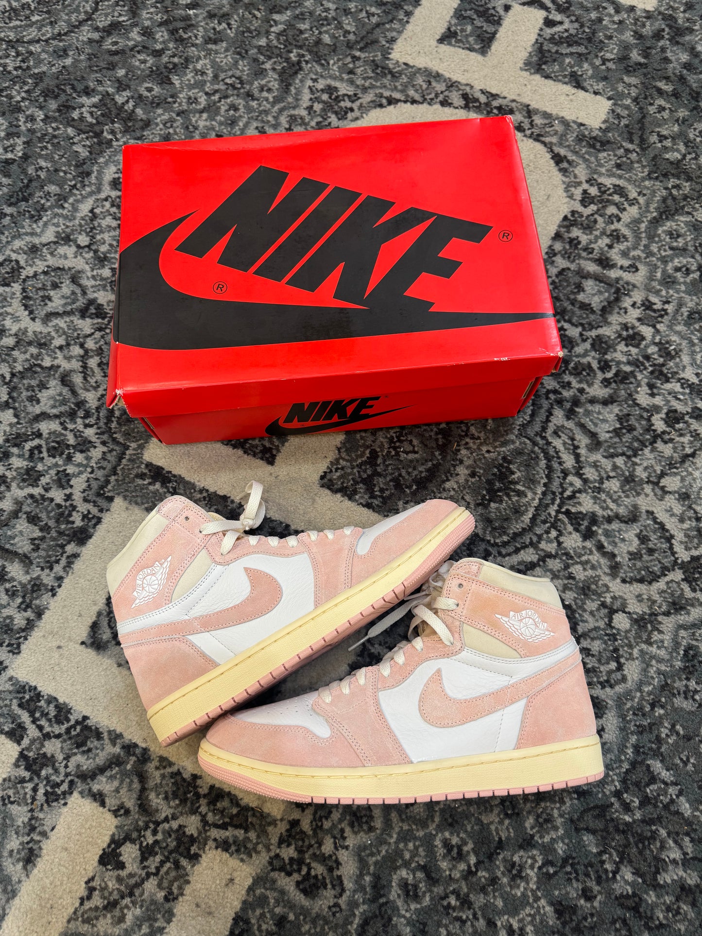 Pre-owned Retro 1 washed pink