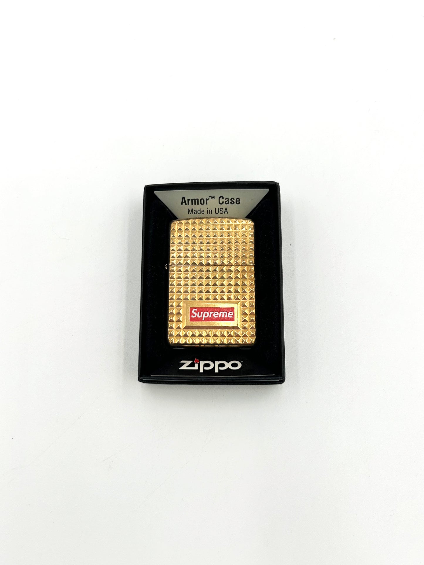 Supreme Diamond Cut Zippo Gold