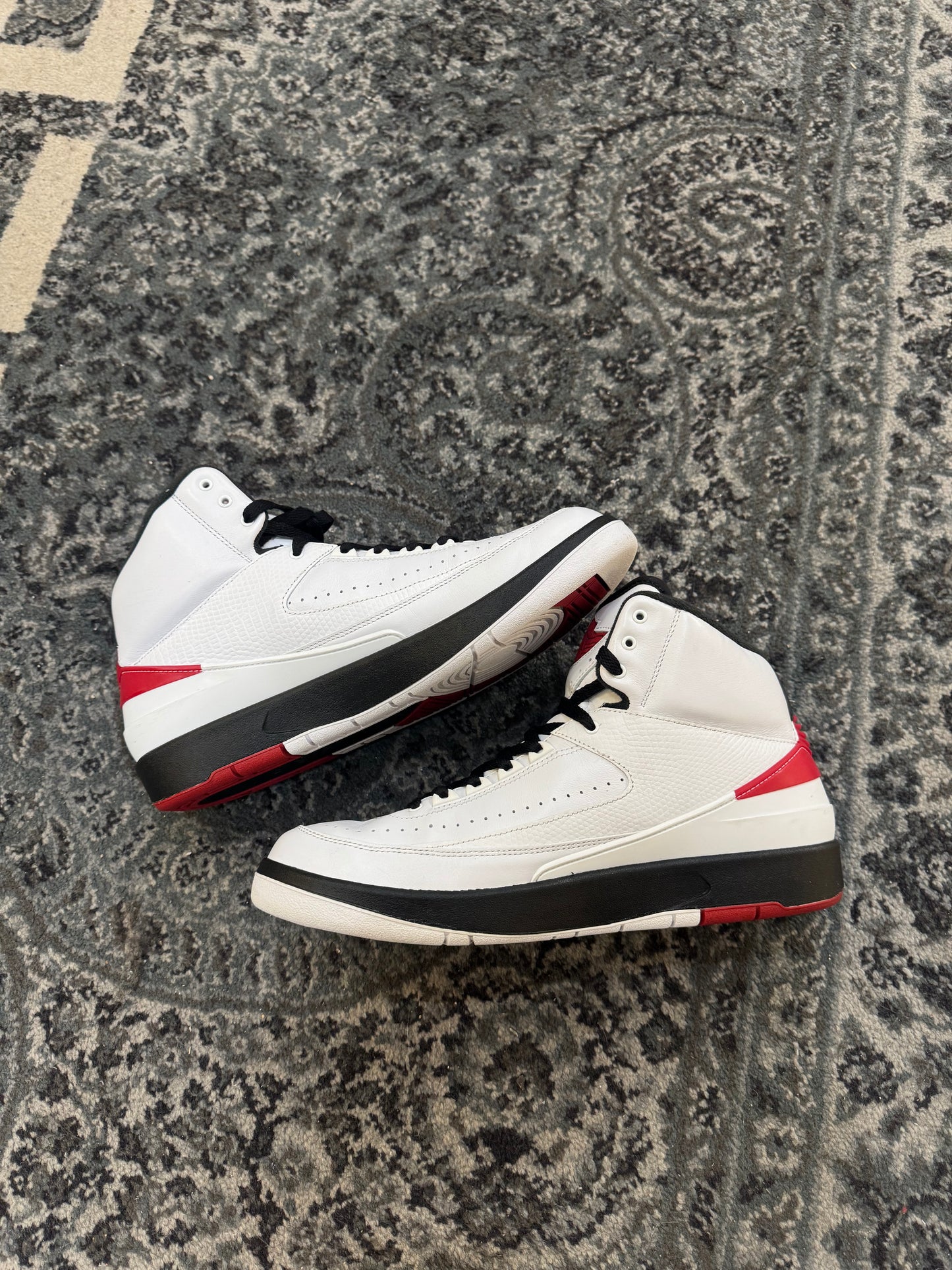 Pre-owned Chicago 2