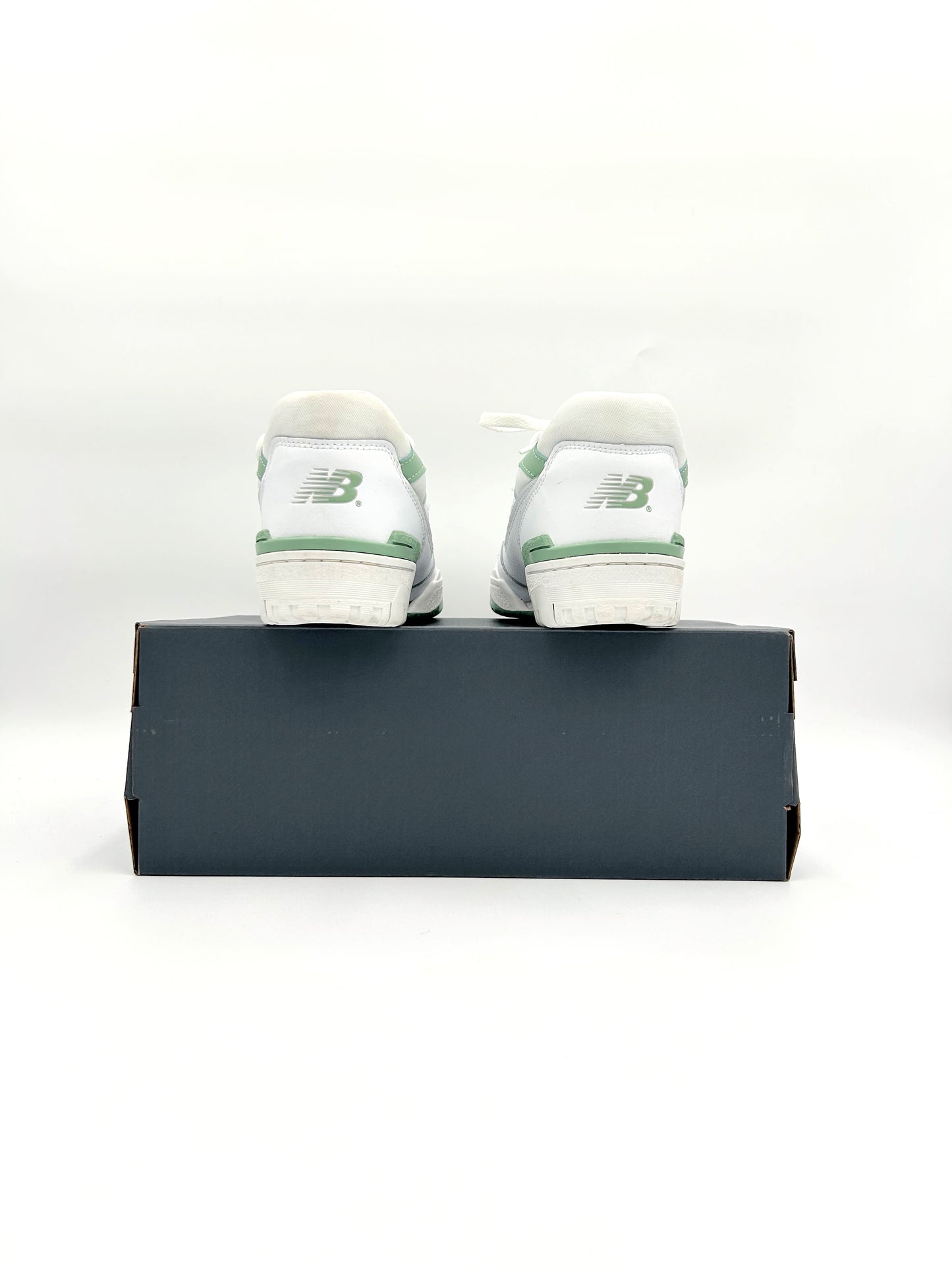 Pre-owned New Balance 550 White Mint Green