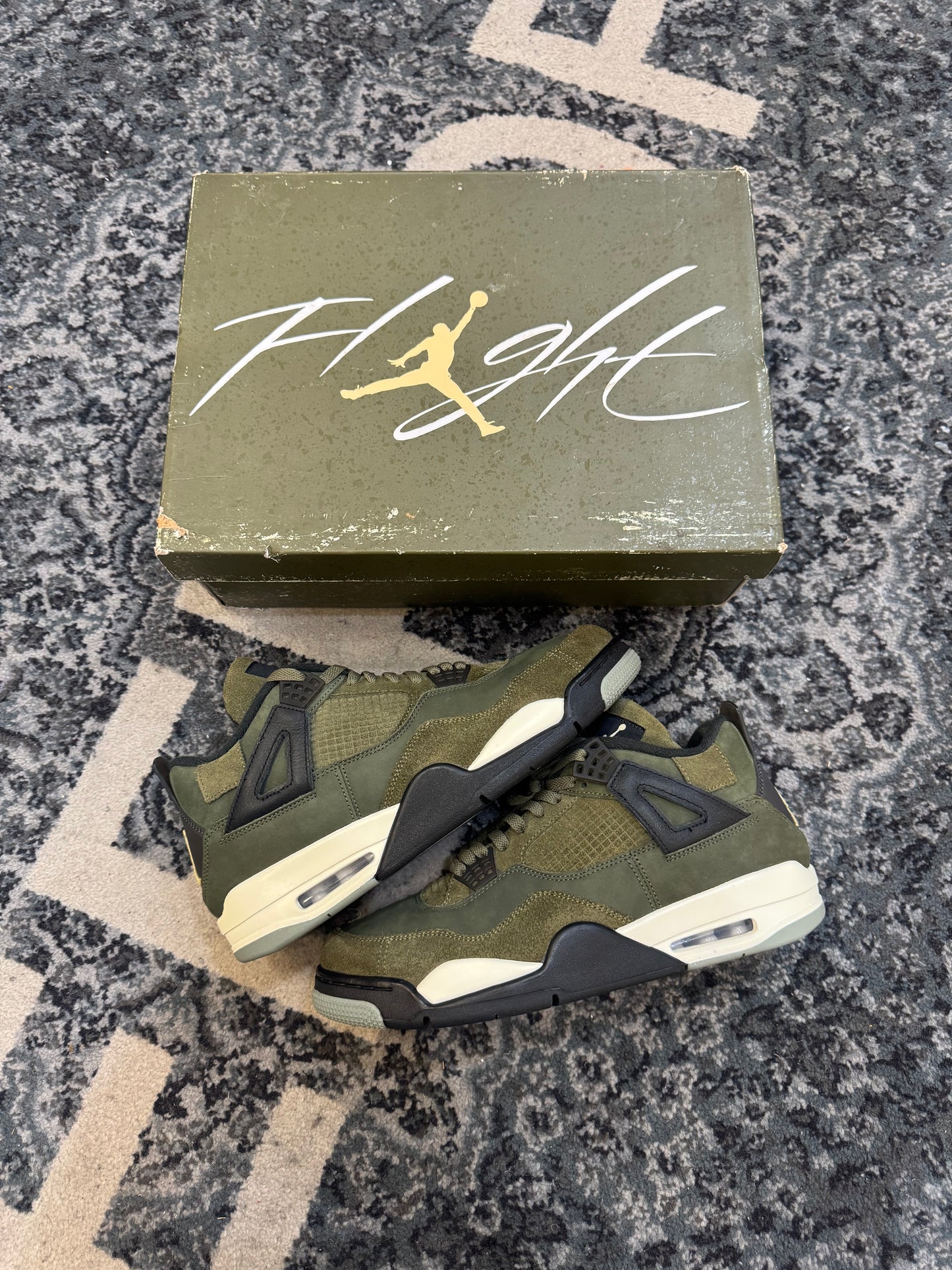 Pre-owned Retro 4 Craft Olive
