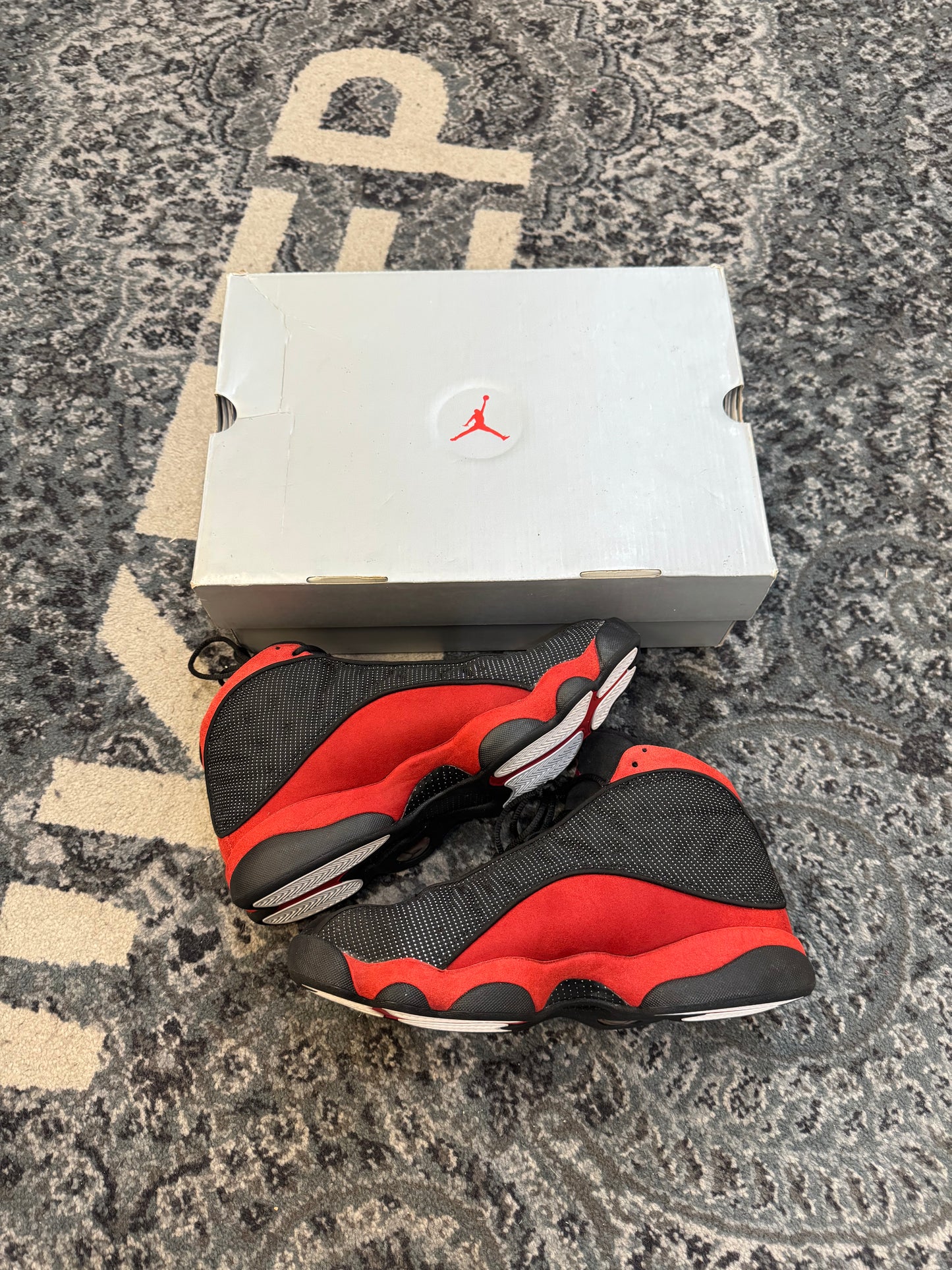 Pre-owned Bred 13