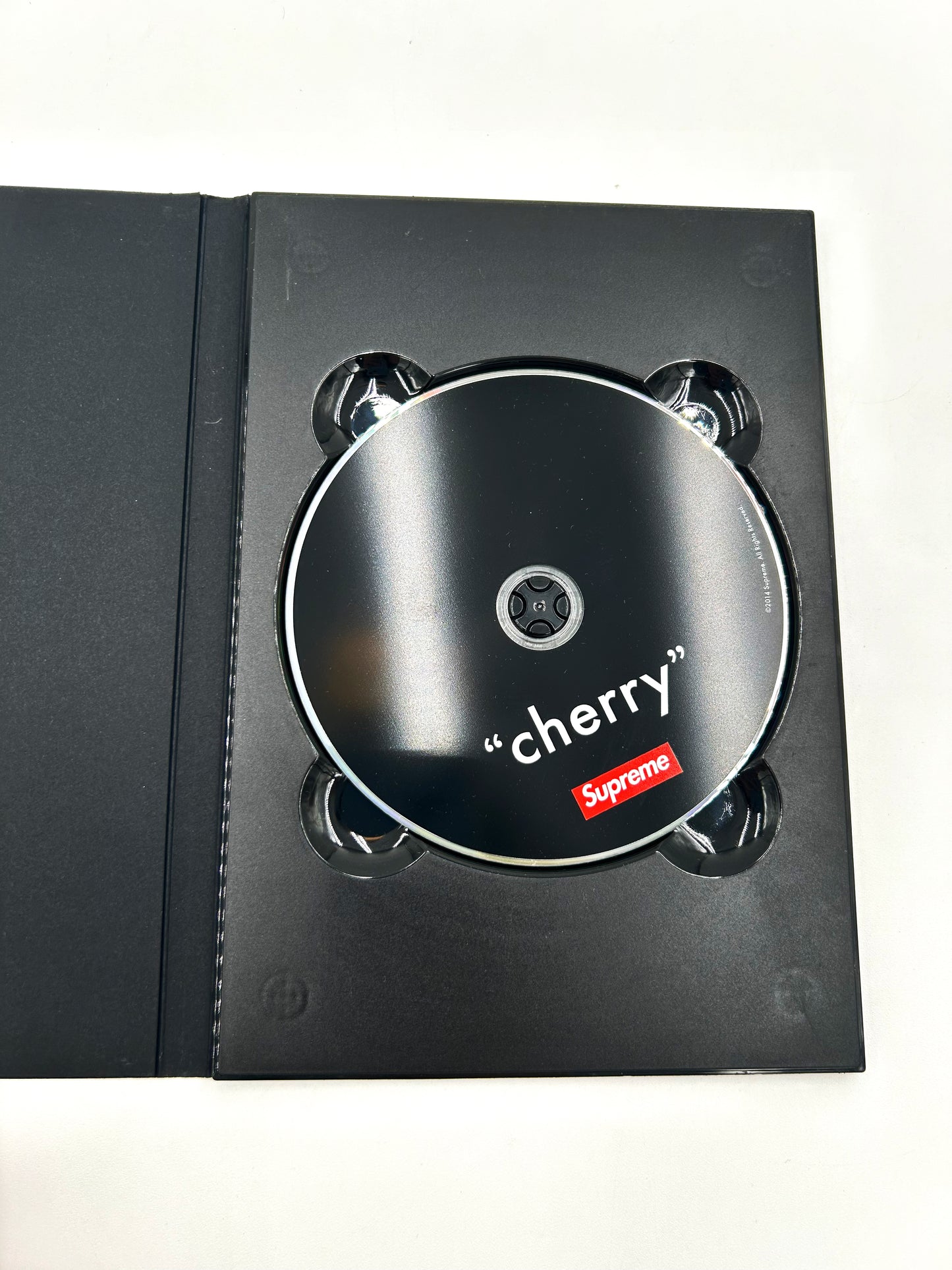 Supreme "cherry" Picture Book and DVD