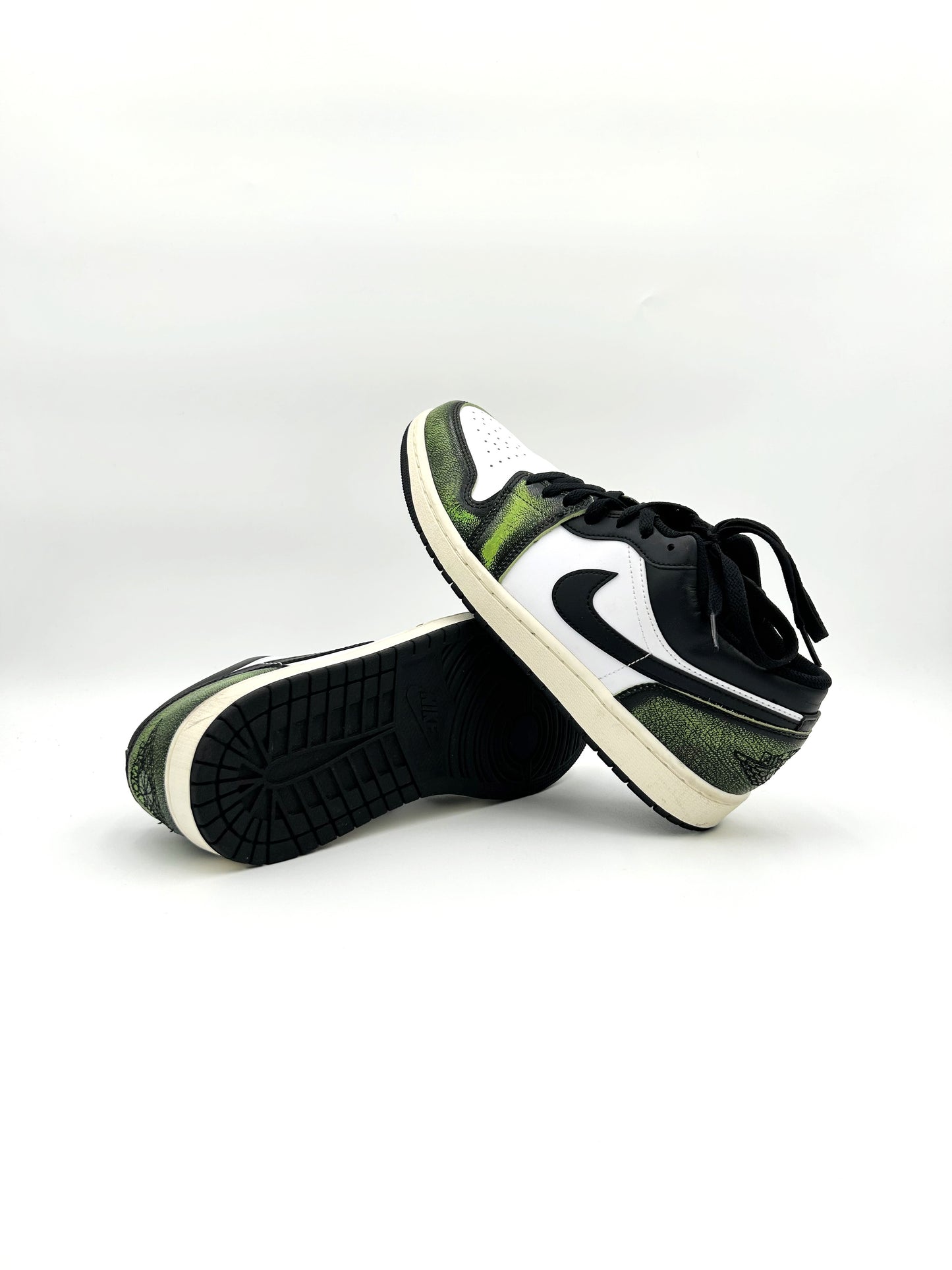 Pre-owned Jordan 1 Low Wear Away Electric Green