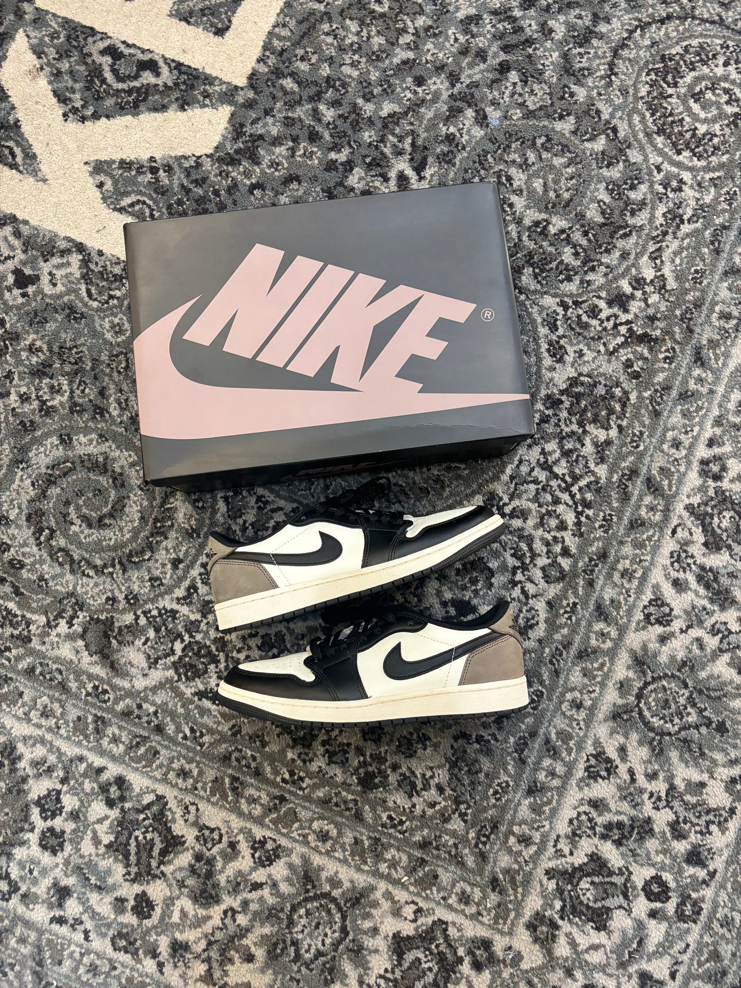 Pre-owned Mocha 1 Low