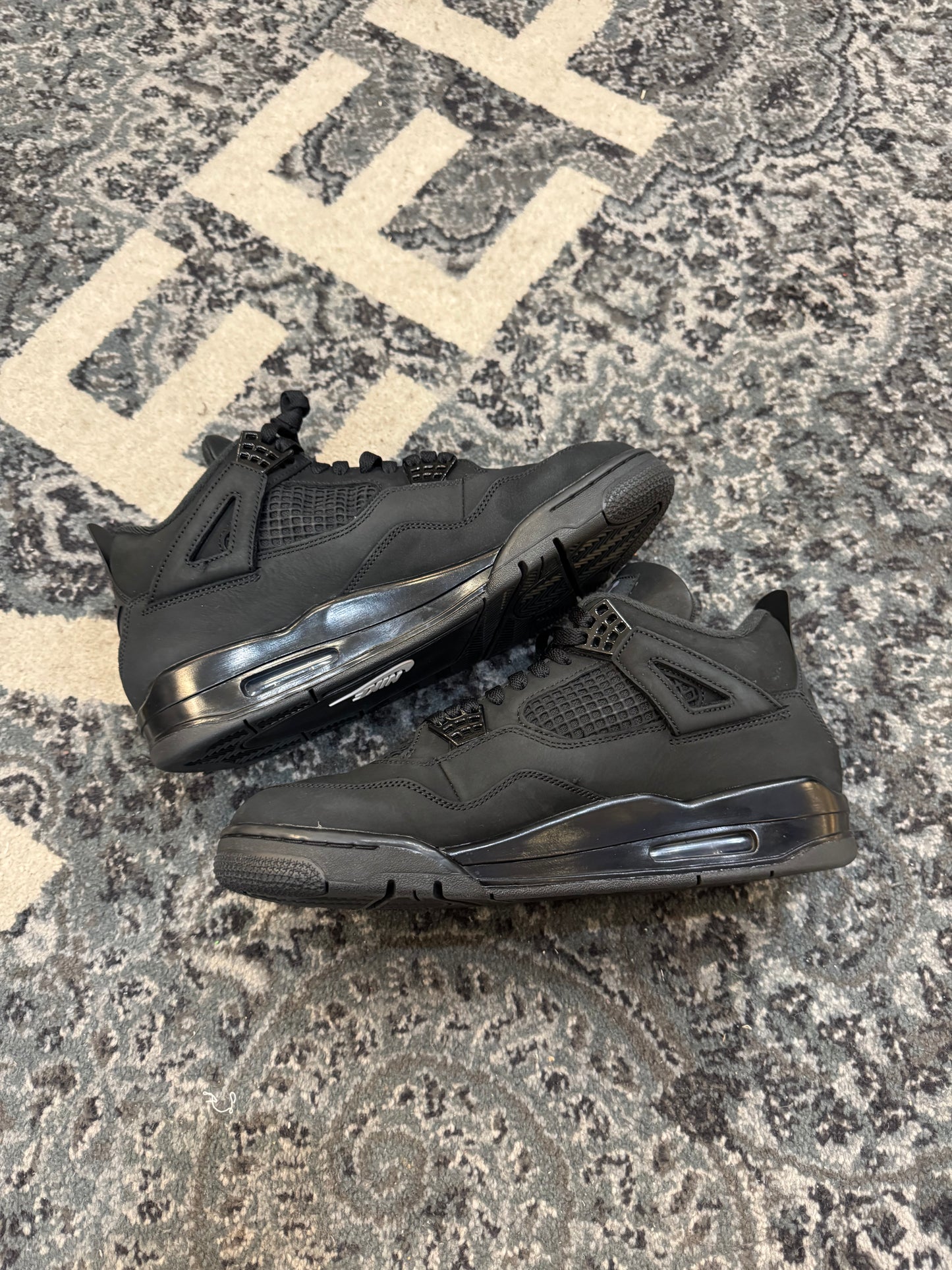 Pre-owned Retro 4 Black Cat