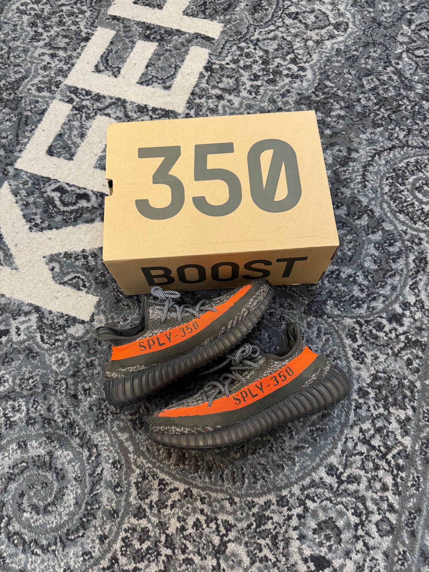 Pre-owned Carbon Beluga 350