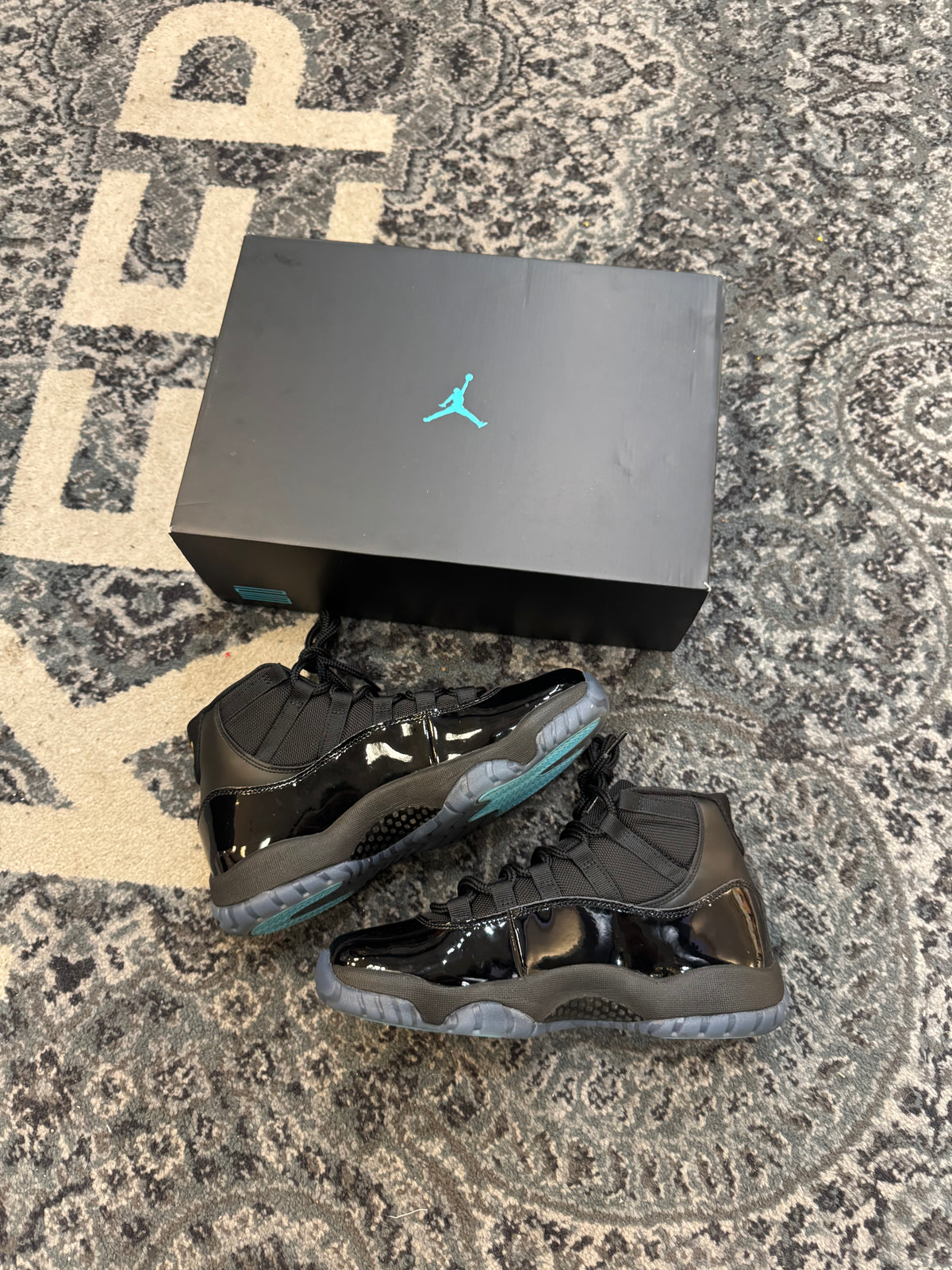 Pre-owned Gamma 11