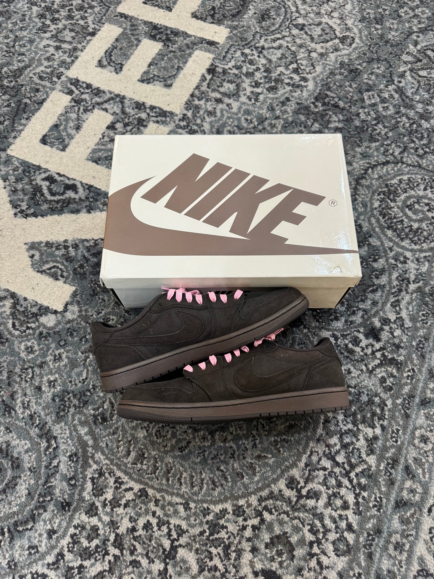 Pre-owned Travis Scott Velvet 1 Low