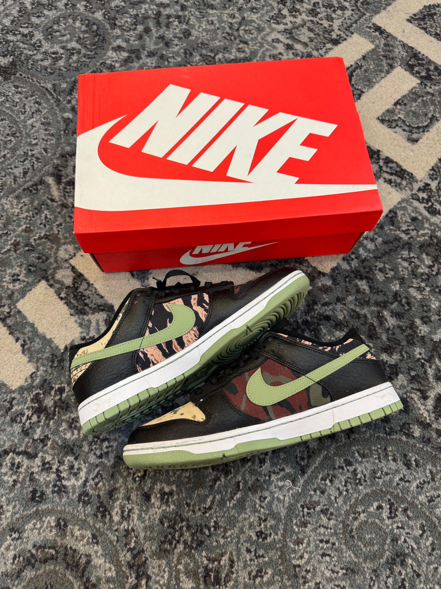 Pre-owned NIke Dunk Low Crazy Camo