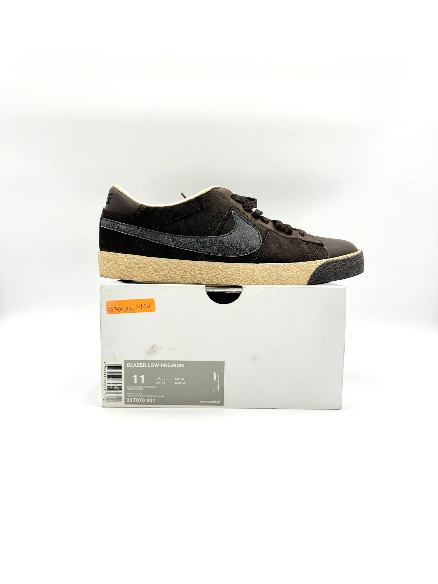 Pre-owned Nike Blazer Low U2