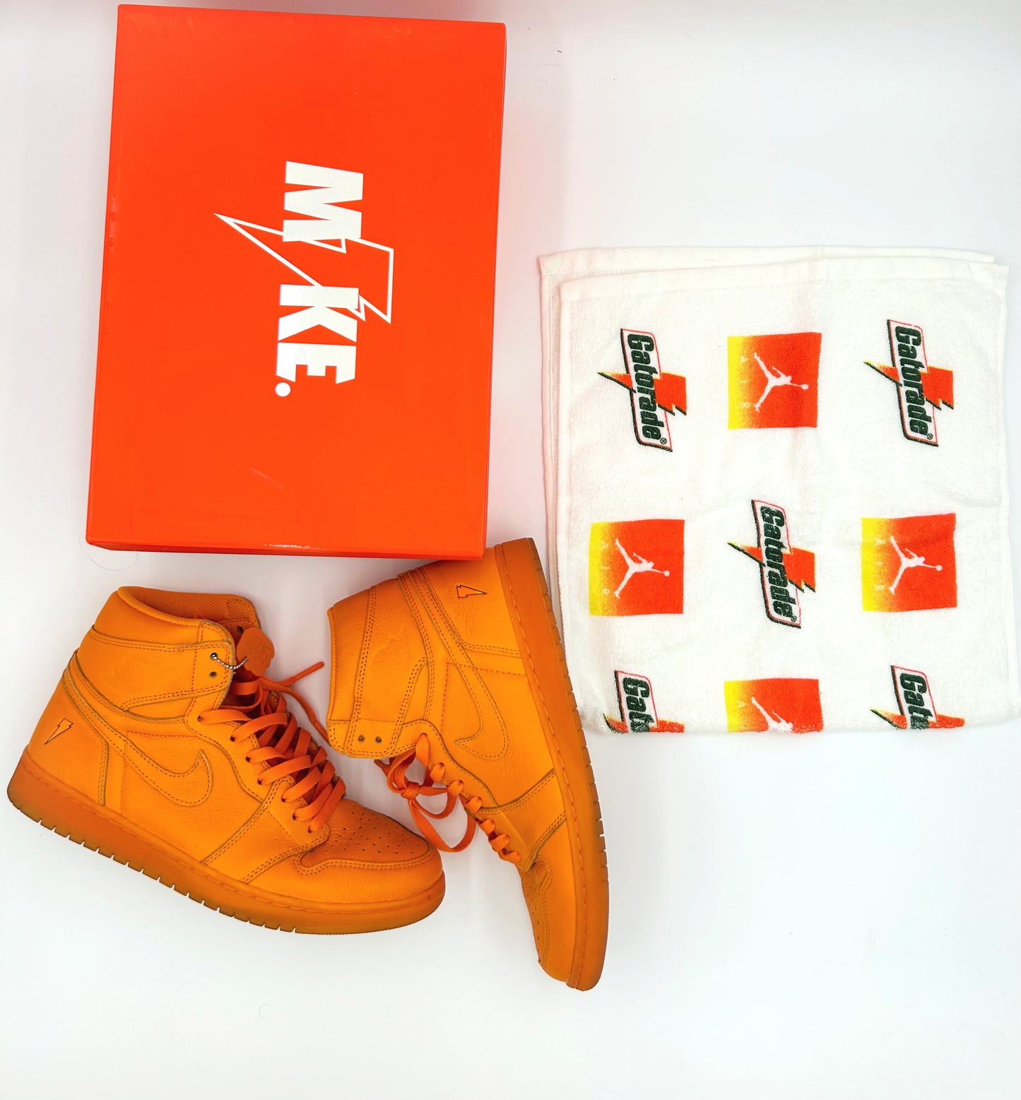 Pre-owned retro 1 Gatorade Orange Peel