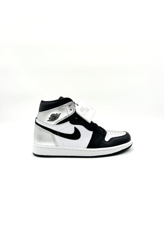 Brand New Retro 1 Silver Toe