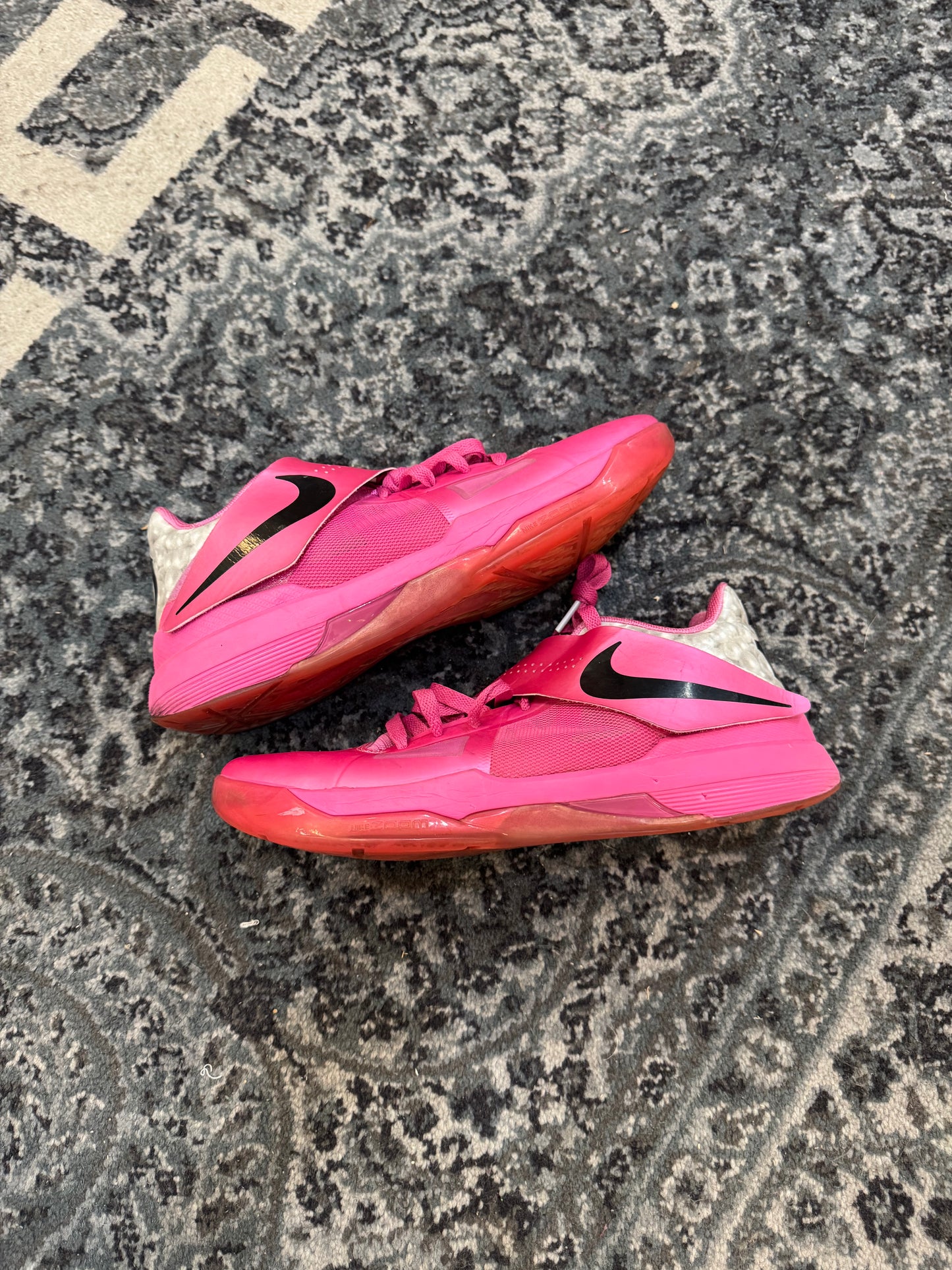 Pre-owned KD 4 Aunt Pearl
