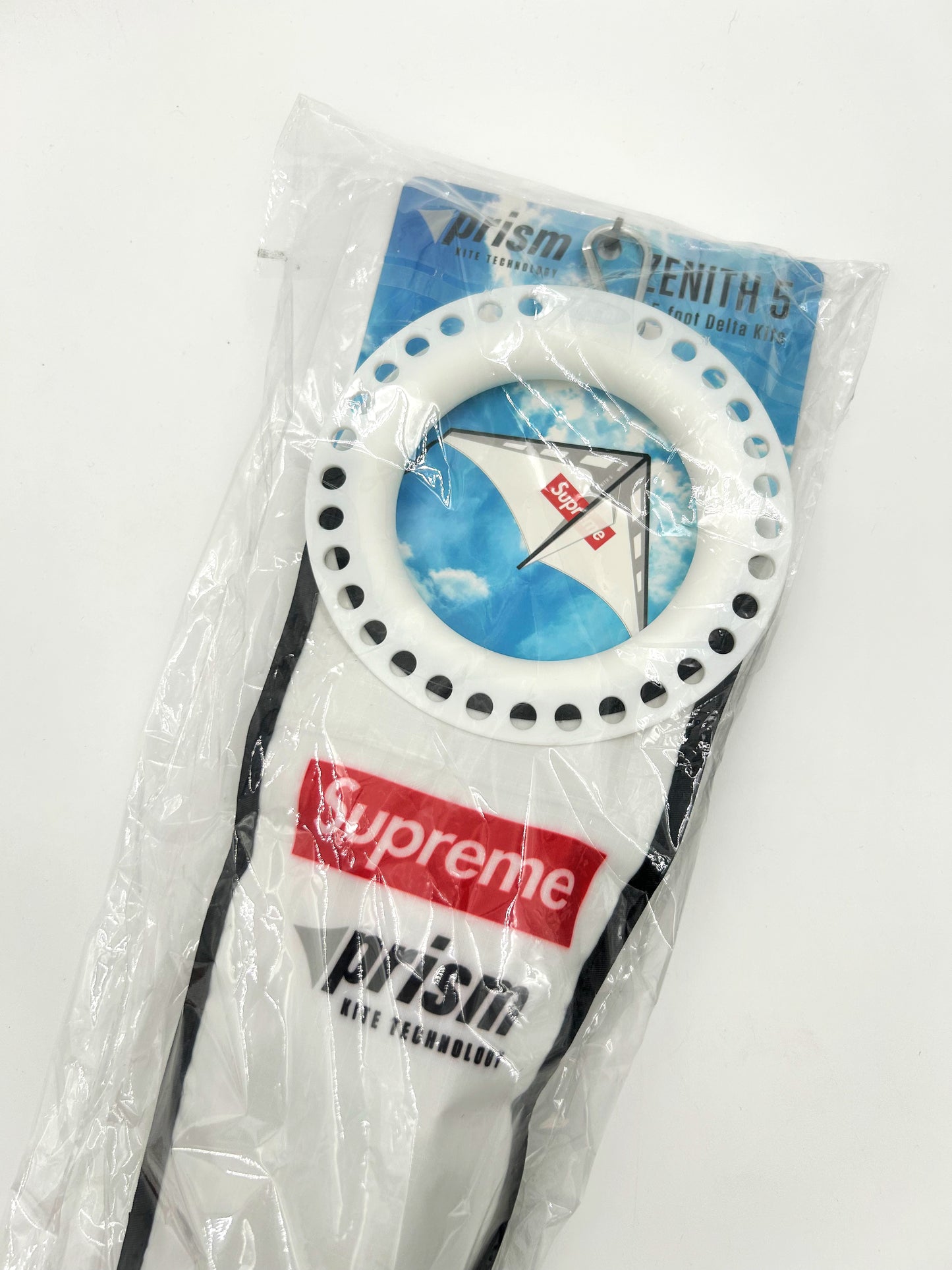 Supreme Prism Zenith 5 Kite Silver