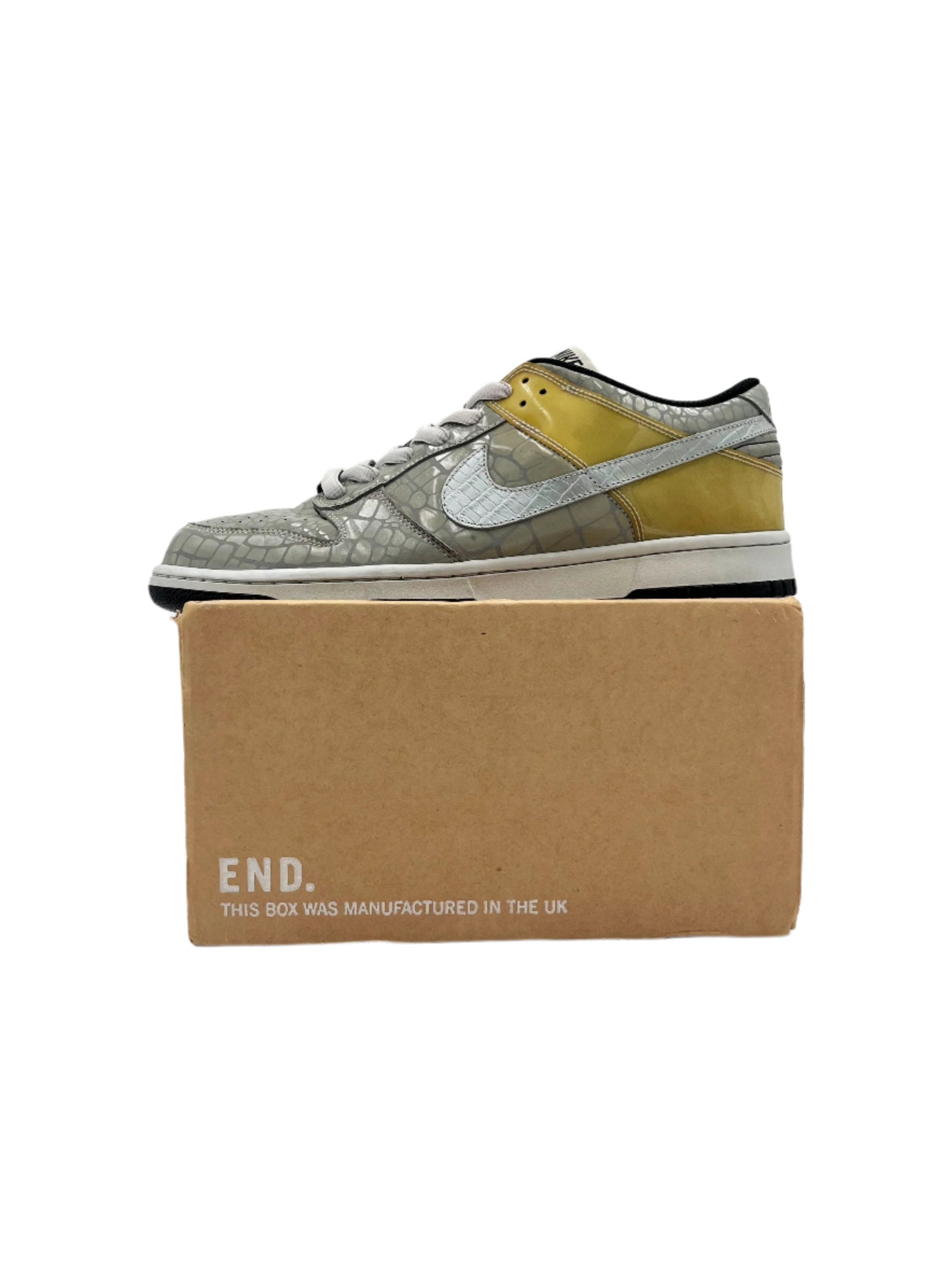 Pre-owned Nike Dunk Low (2006)