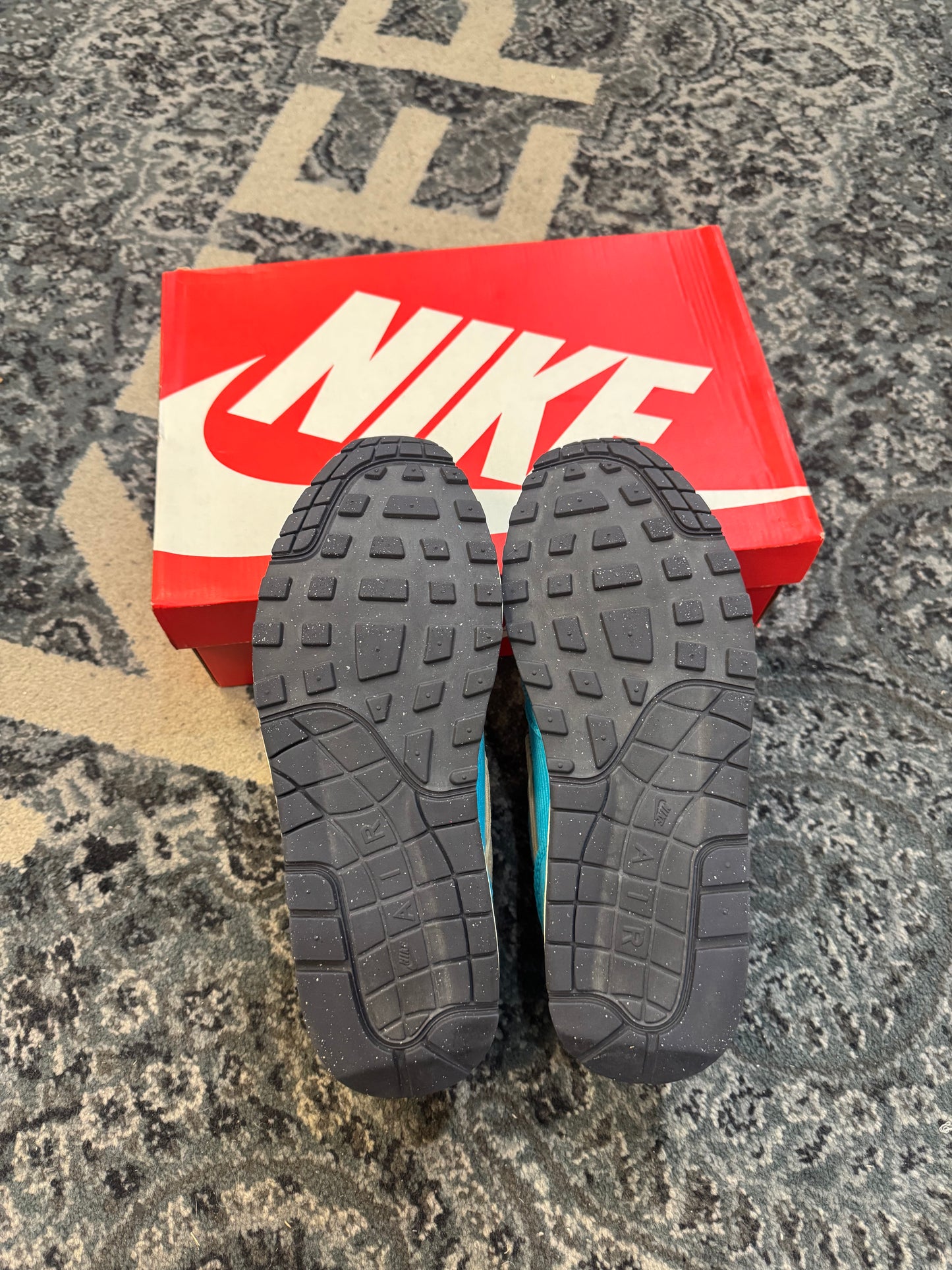 Pre-owned Nike Air Max 1 Corduroy Baltic Blue