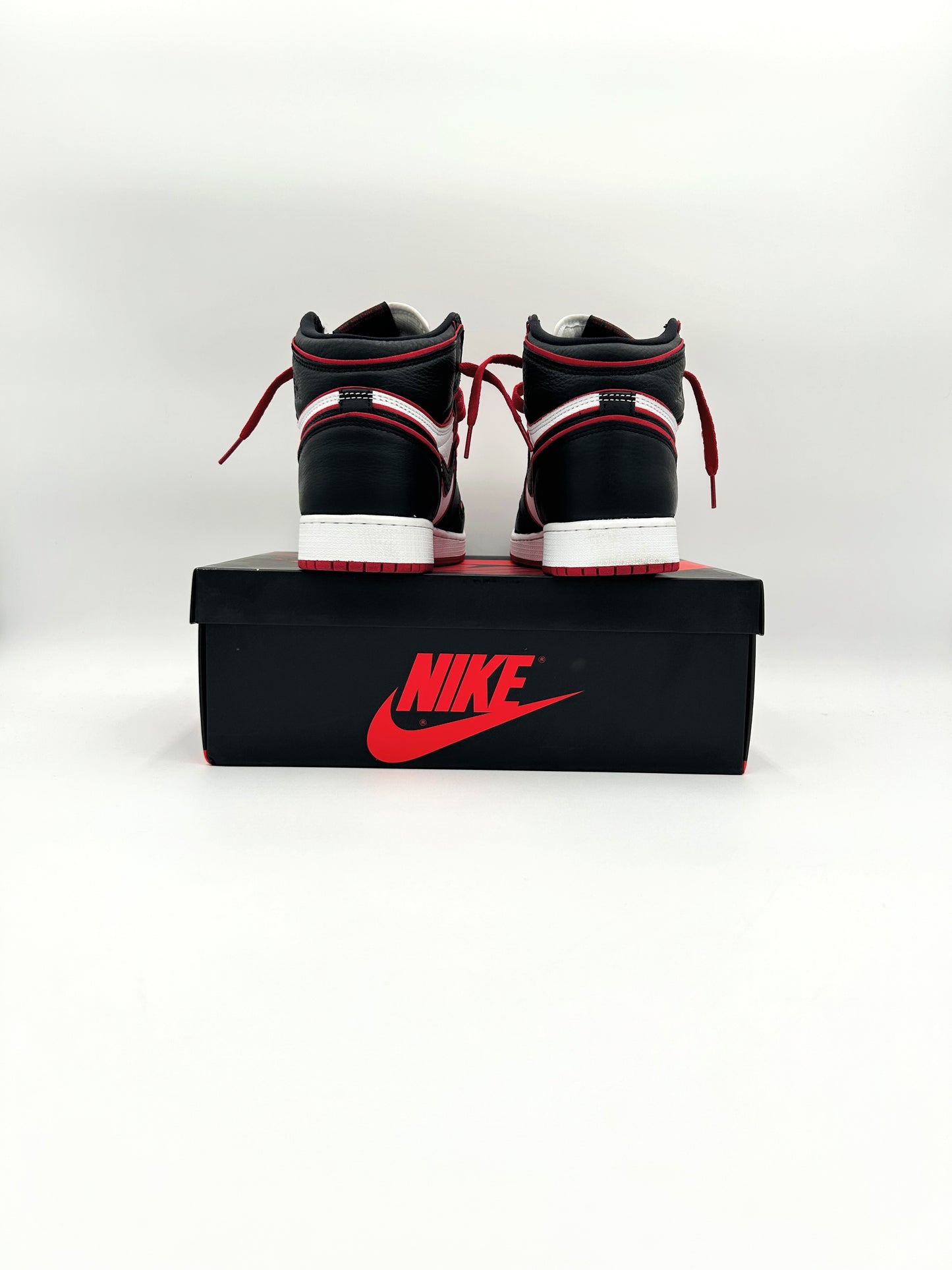 Pre-owned Retro 1 Bloodline (GS)