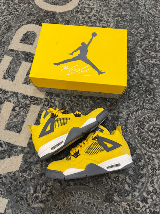 Pre-owned Lightning 4