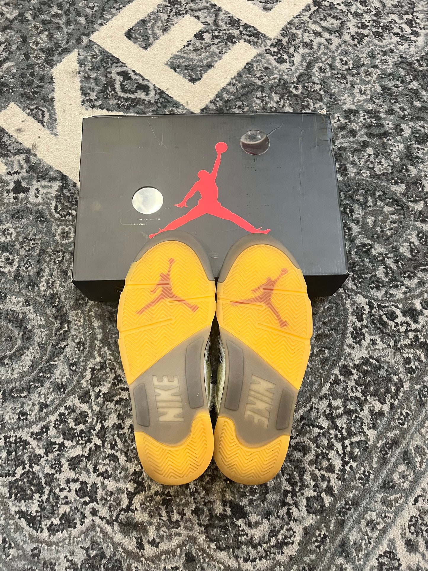 Pre-owned Off White 5 Sail