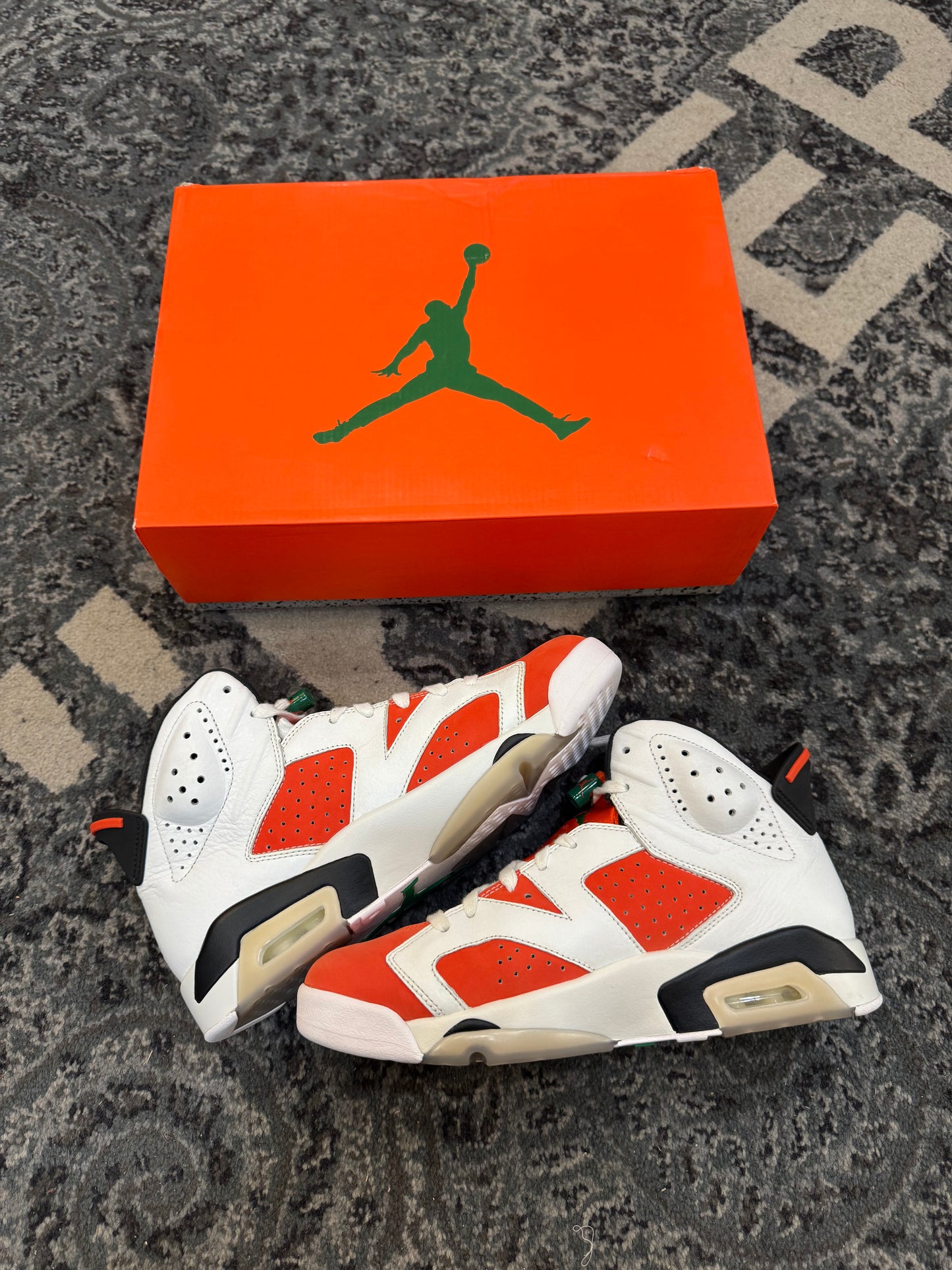 Pre-owned Retro 6 Gatorade