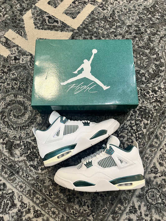 Pre-owned Oxidized Green 4