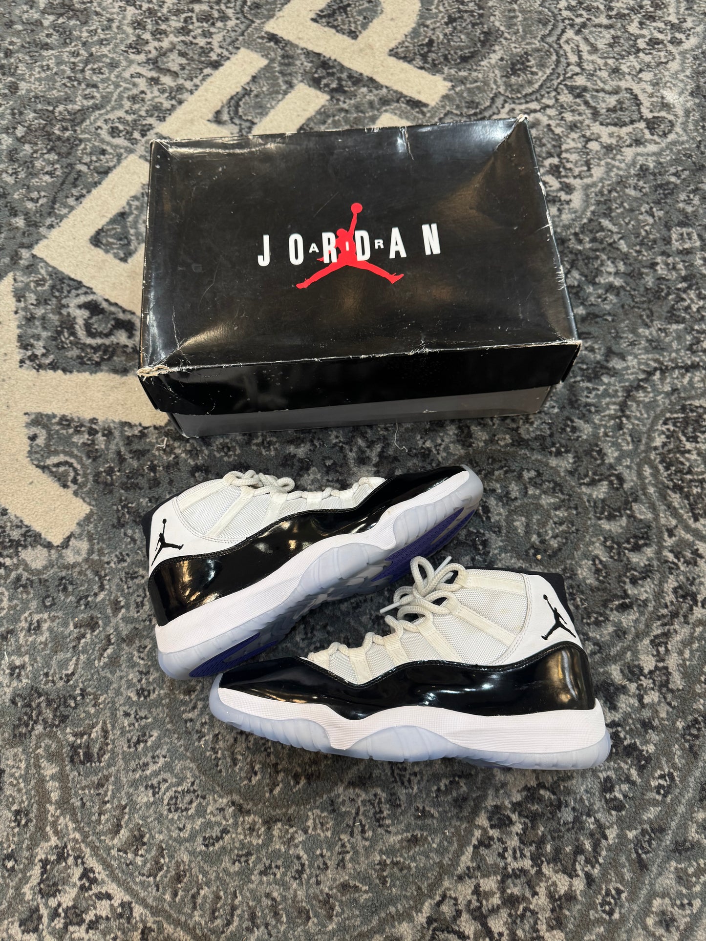 Pre-owned Concord 11