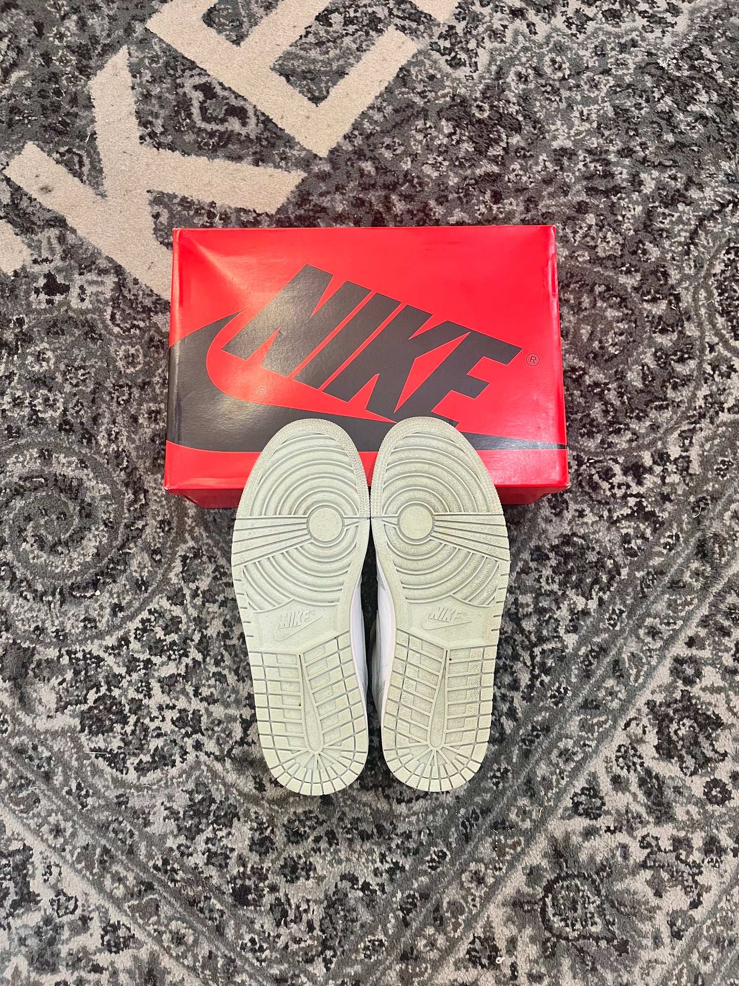 Pre-owned Seafoam 1