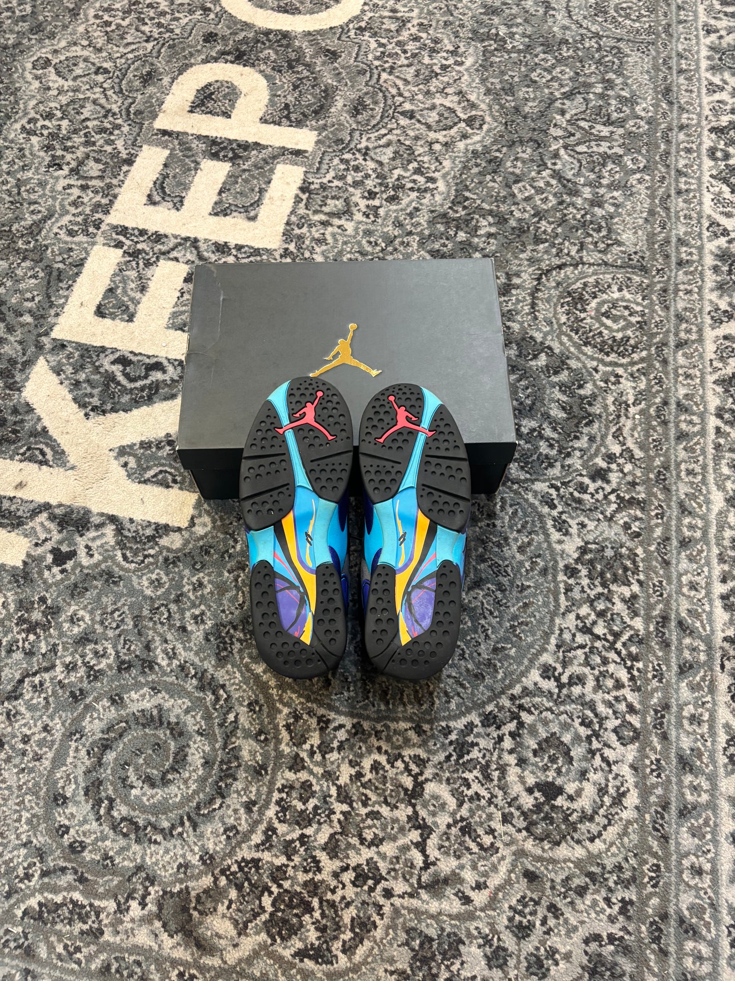 Pre-owned Aqua 8 (2015)