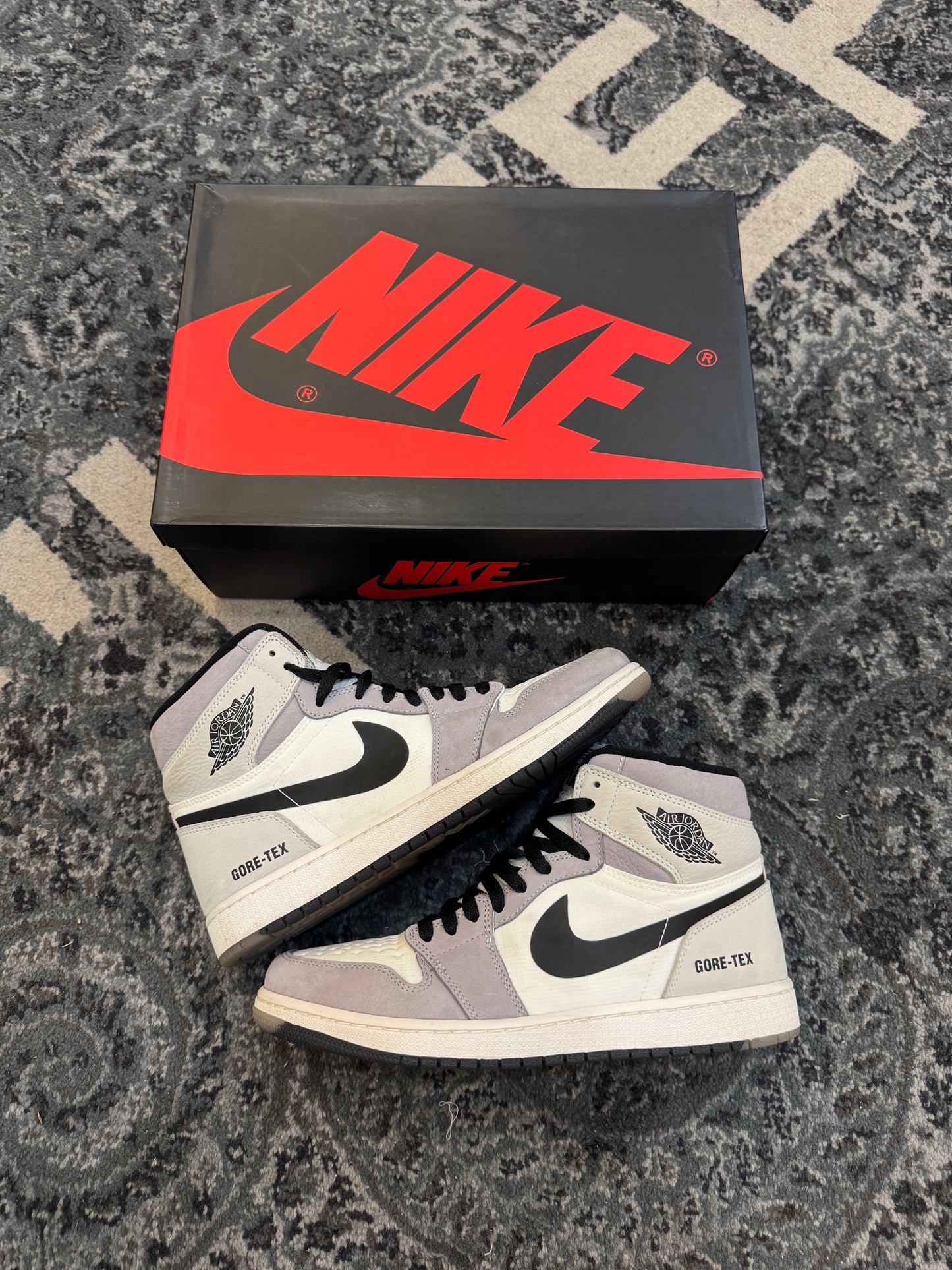 Pre-owned Retro 1 Gore Tex Light Bone