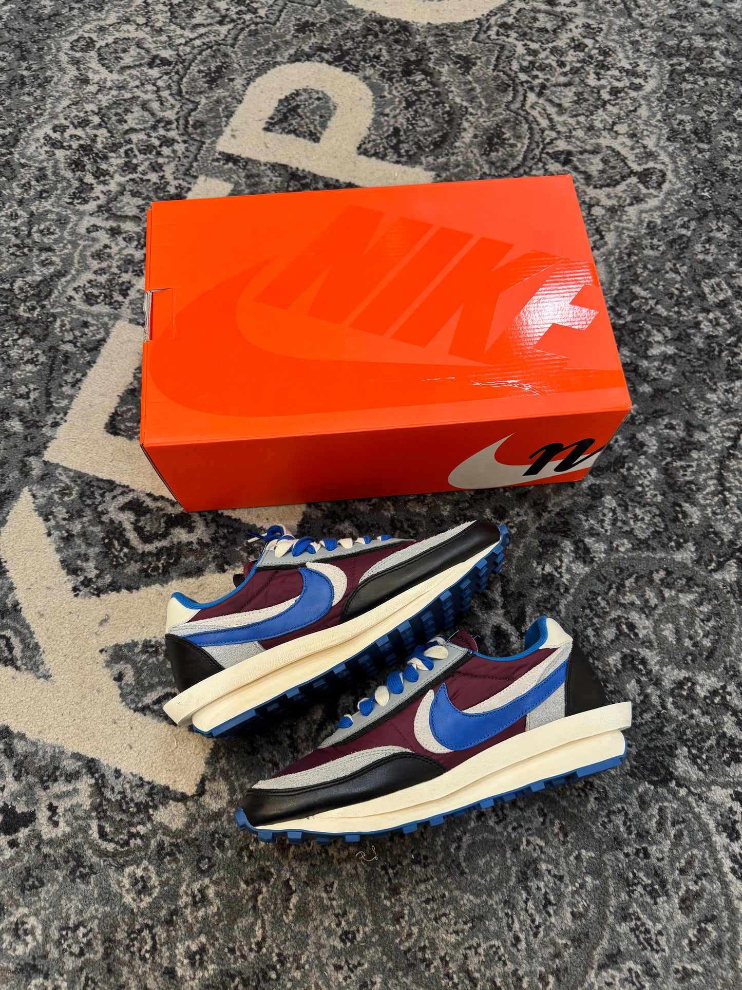 Pre-owned Nike Sacai Undercover Maroon