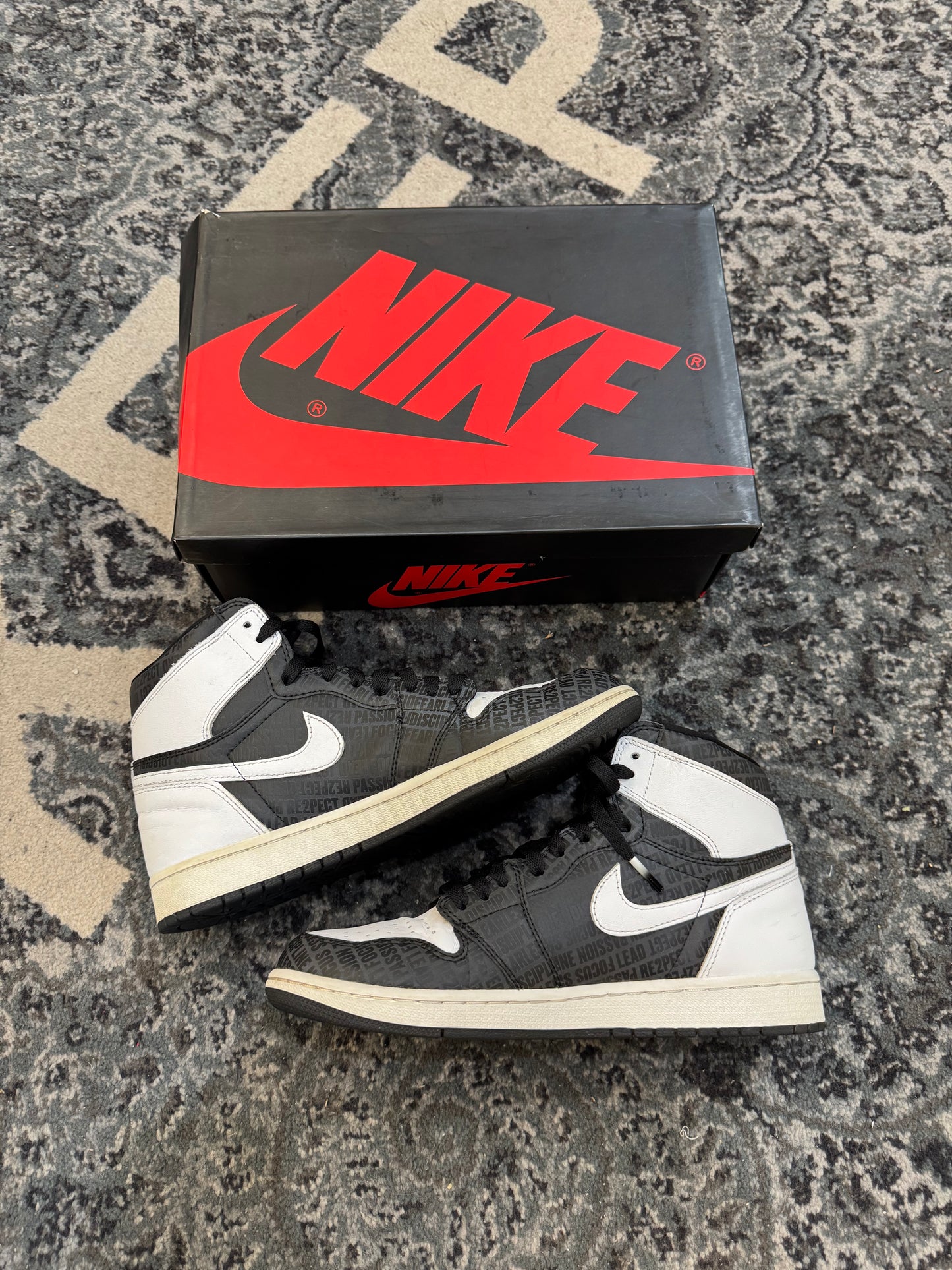 Pre-owned Retro 1 Jeter Re2pect