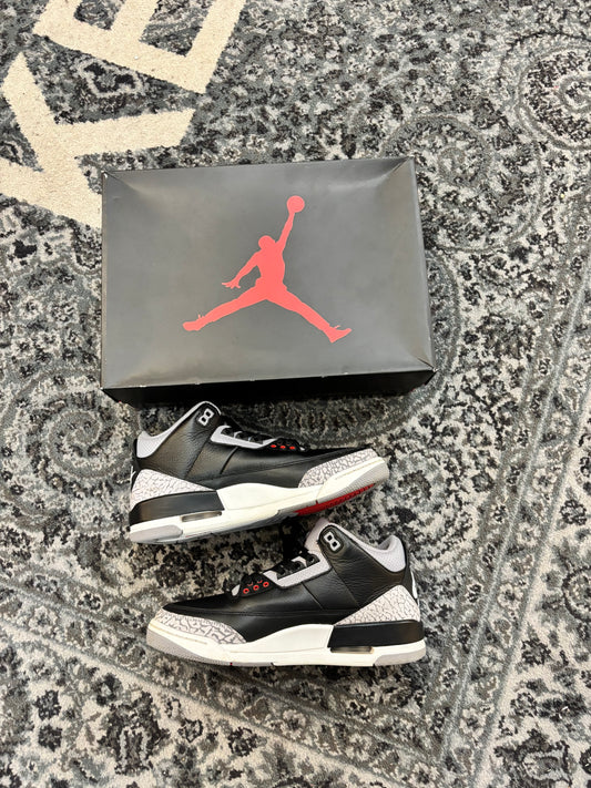 Pre-owned Black Cement 3