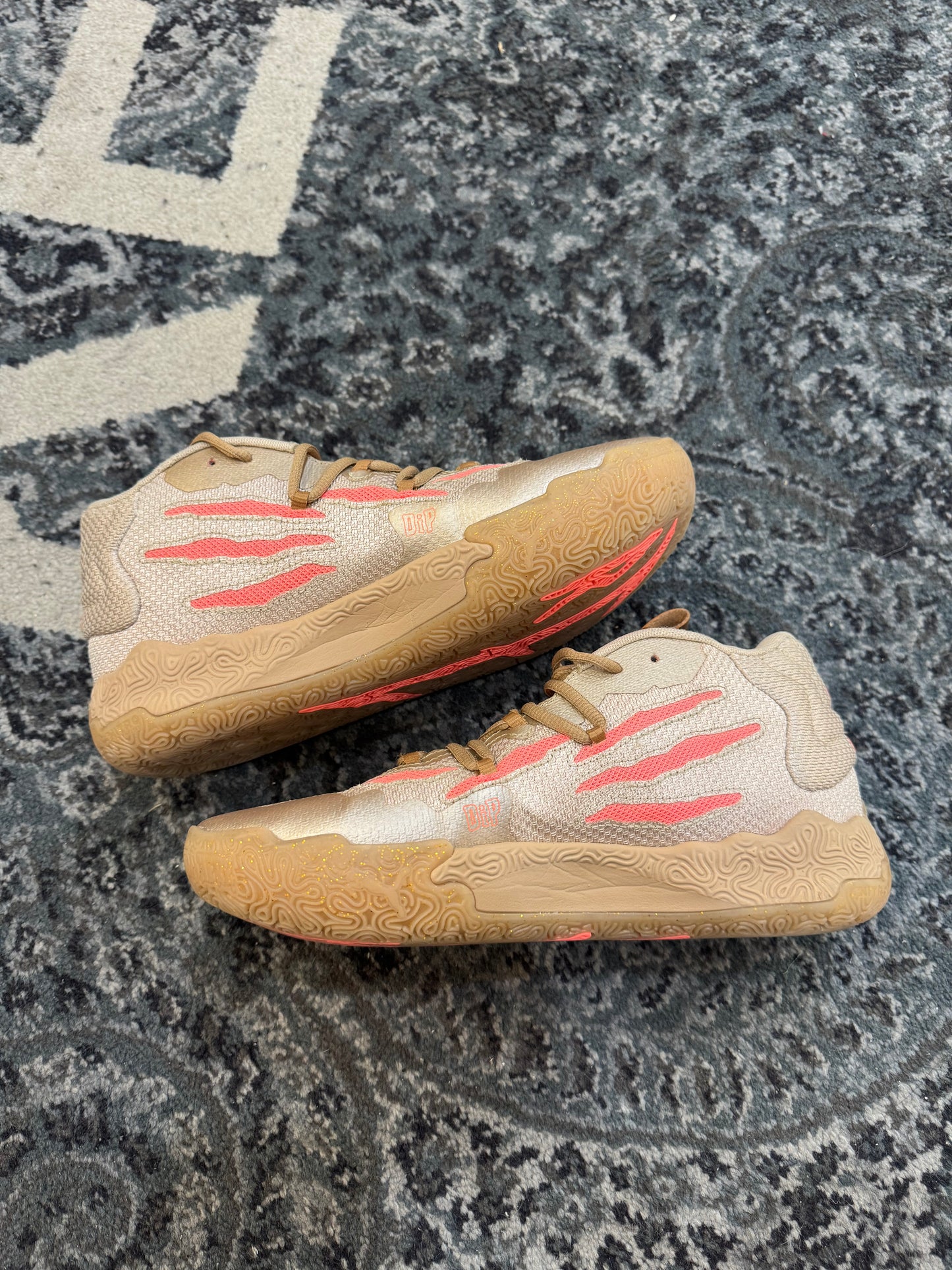 Pre-owned Chinese New Year MB.03