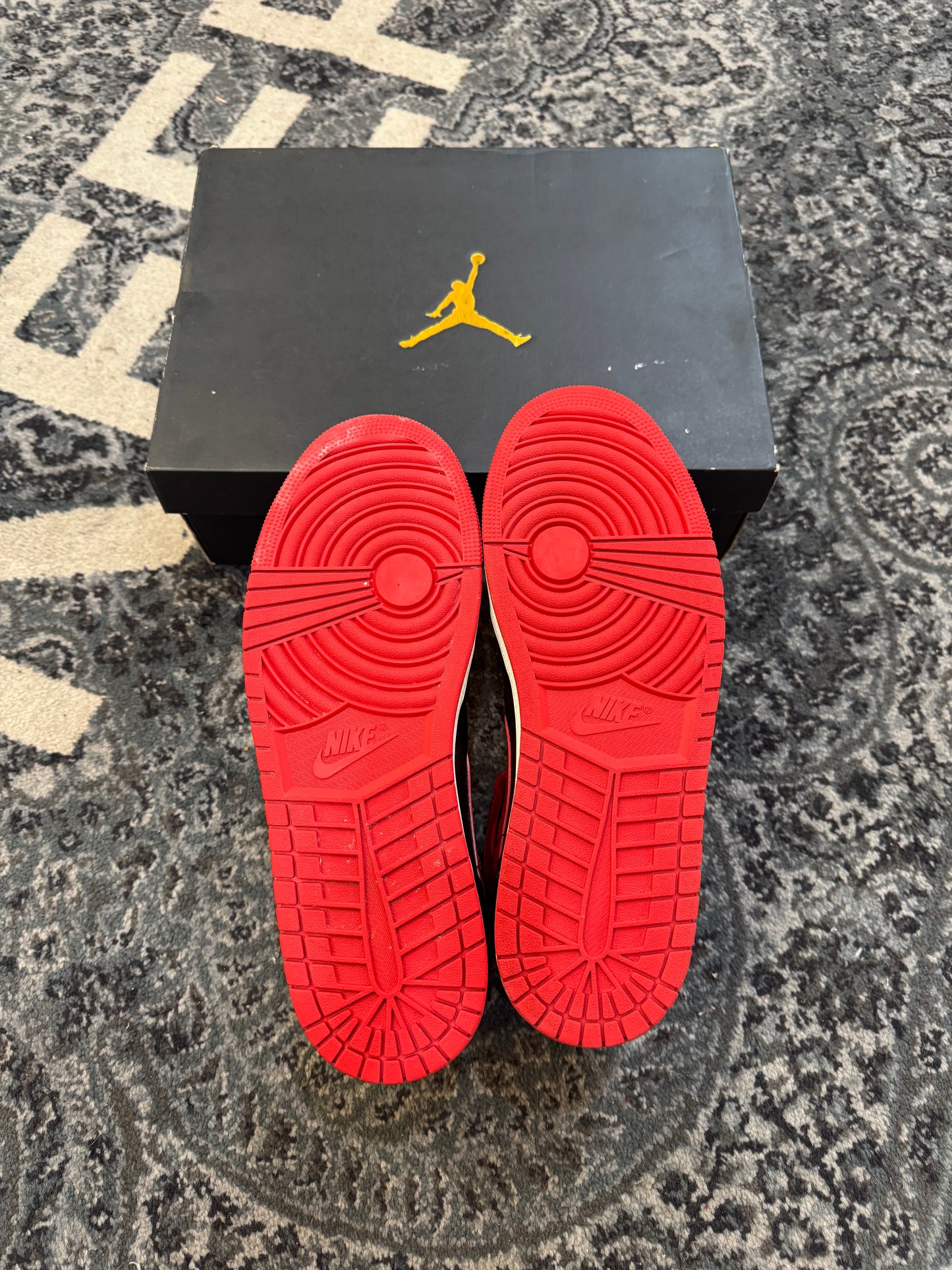 Pre-owned Bred Mid 1