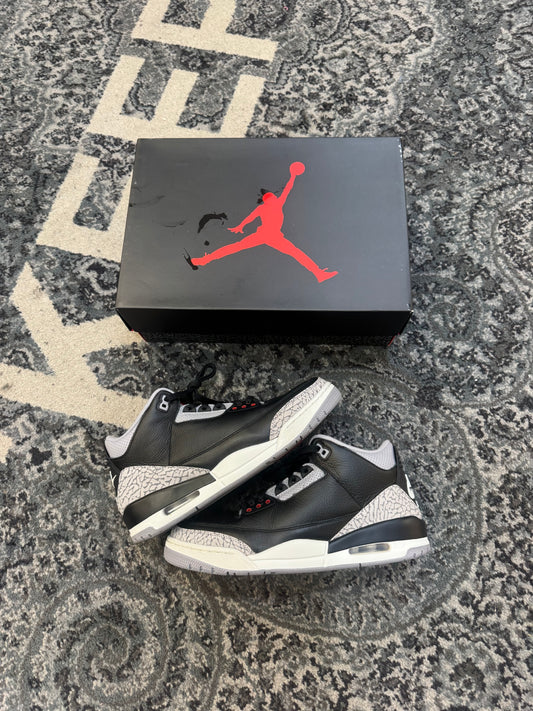 Pre-owned Black Cement 3